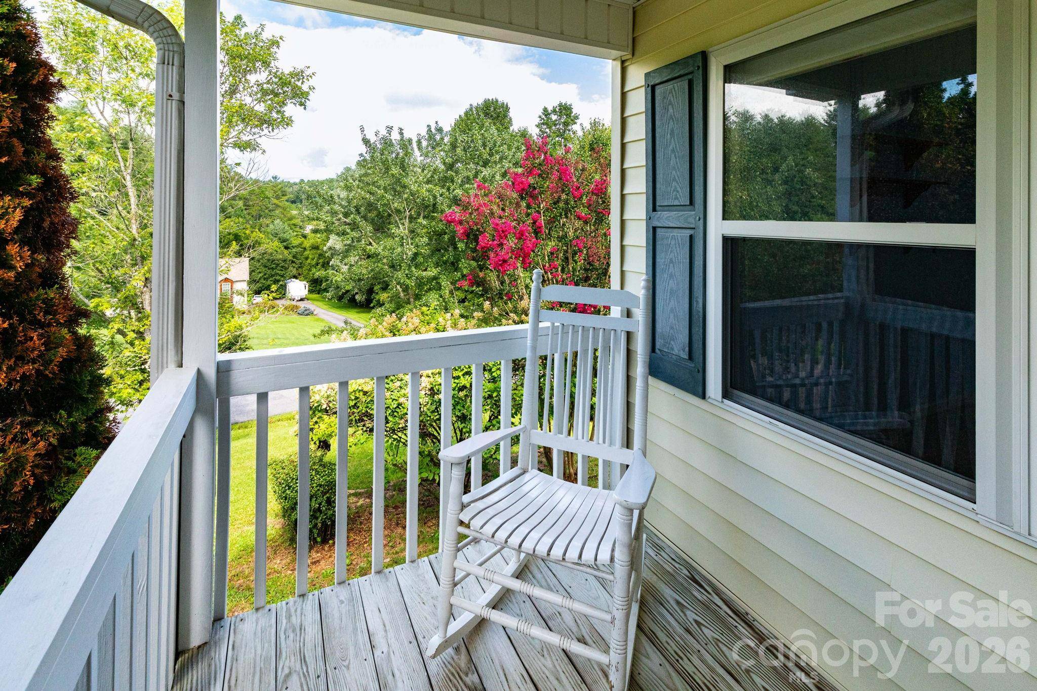 73 Ridge Brook DR, Weaverville, NC 28787