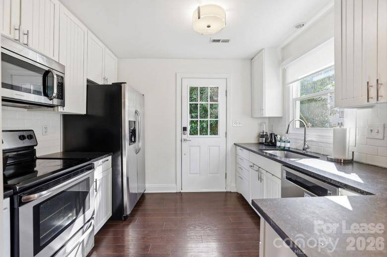 2508 Rozzelles Ferry RD, Charlotte, NC 28208