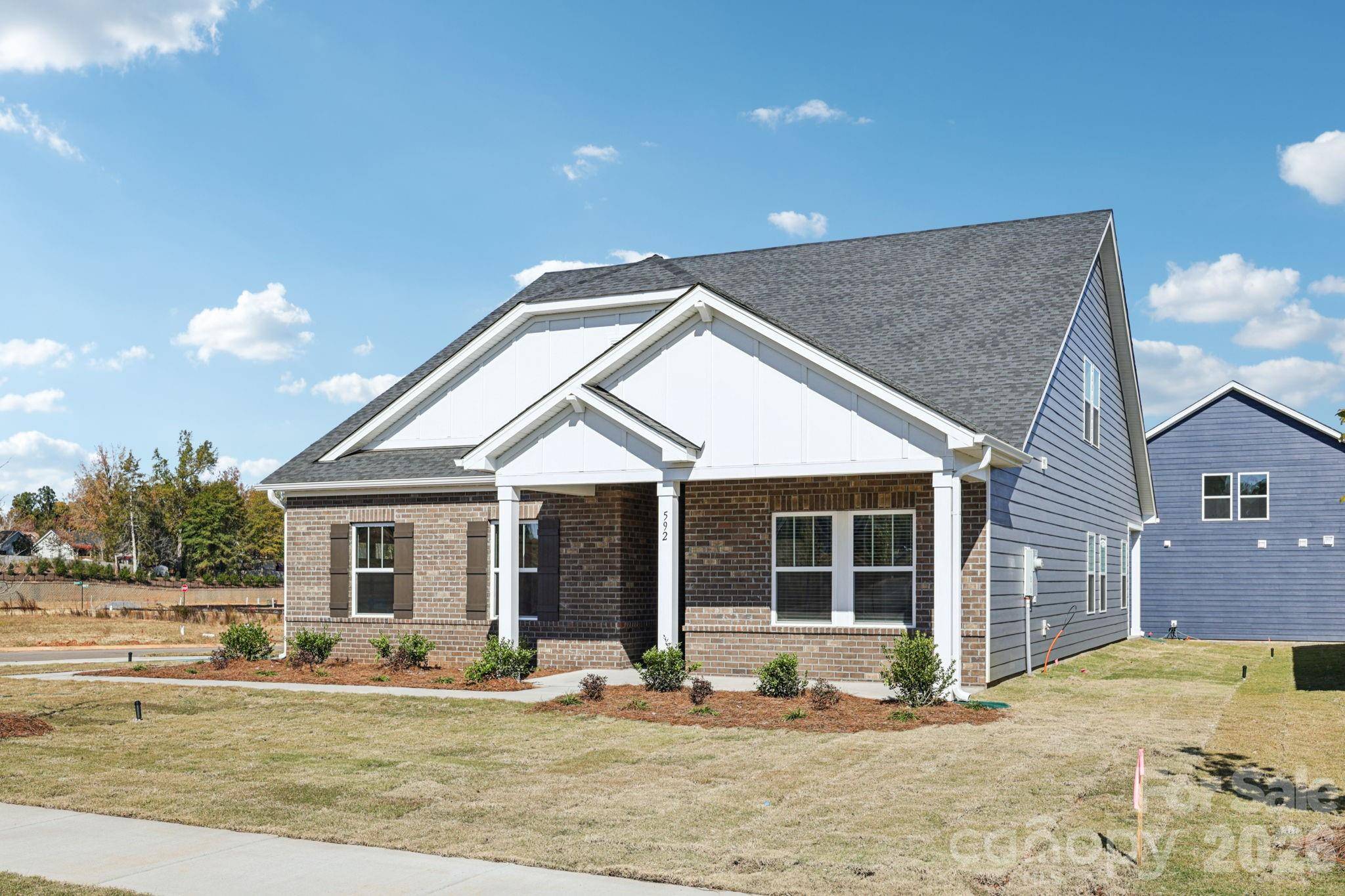 313 Hilsaw LN, York, SC 29745