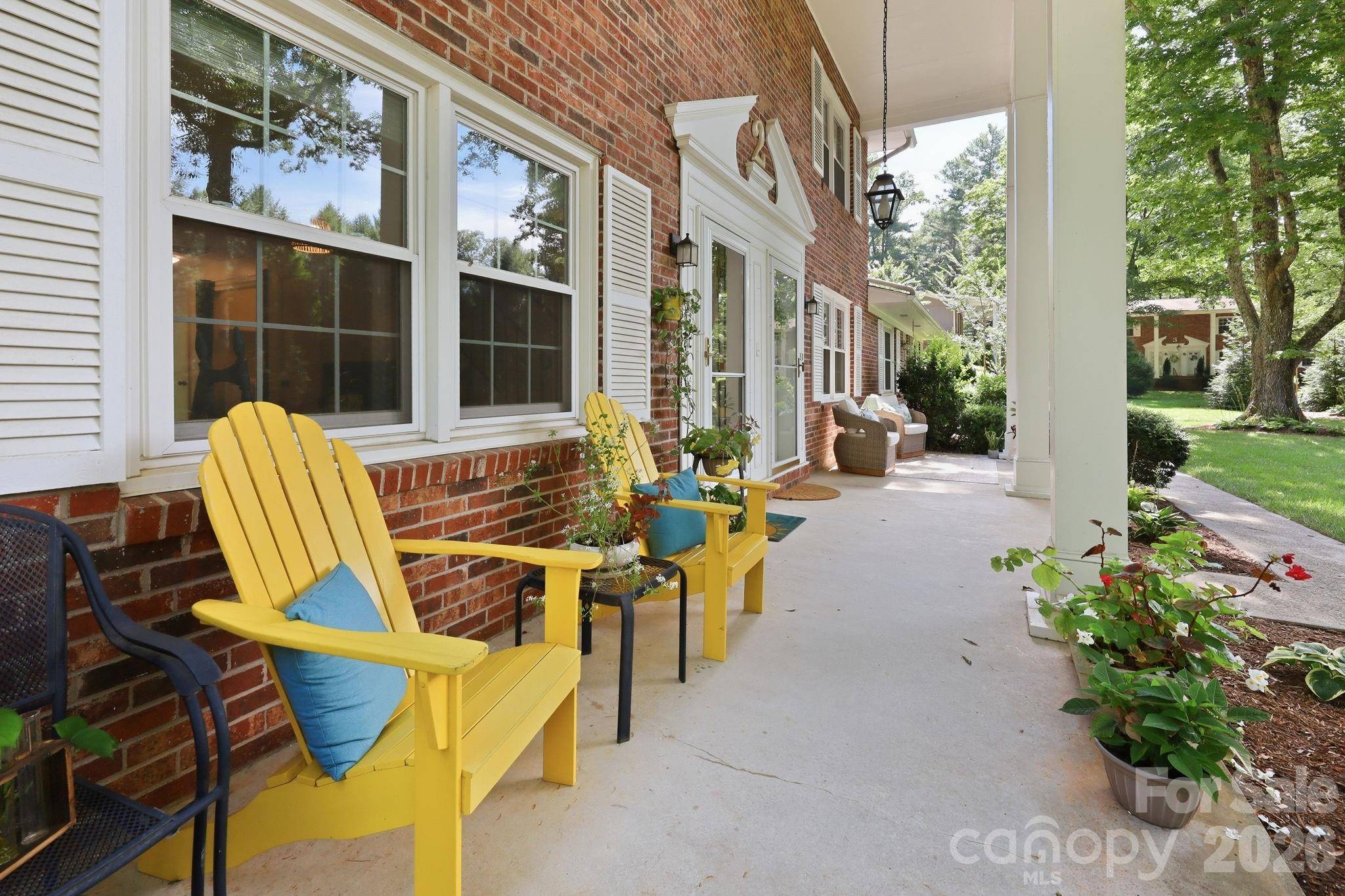 101 Boyd DR #2C, Flat Rock, NC 28731