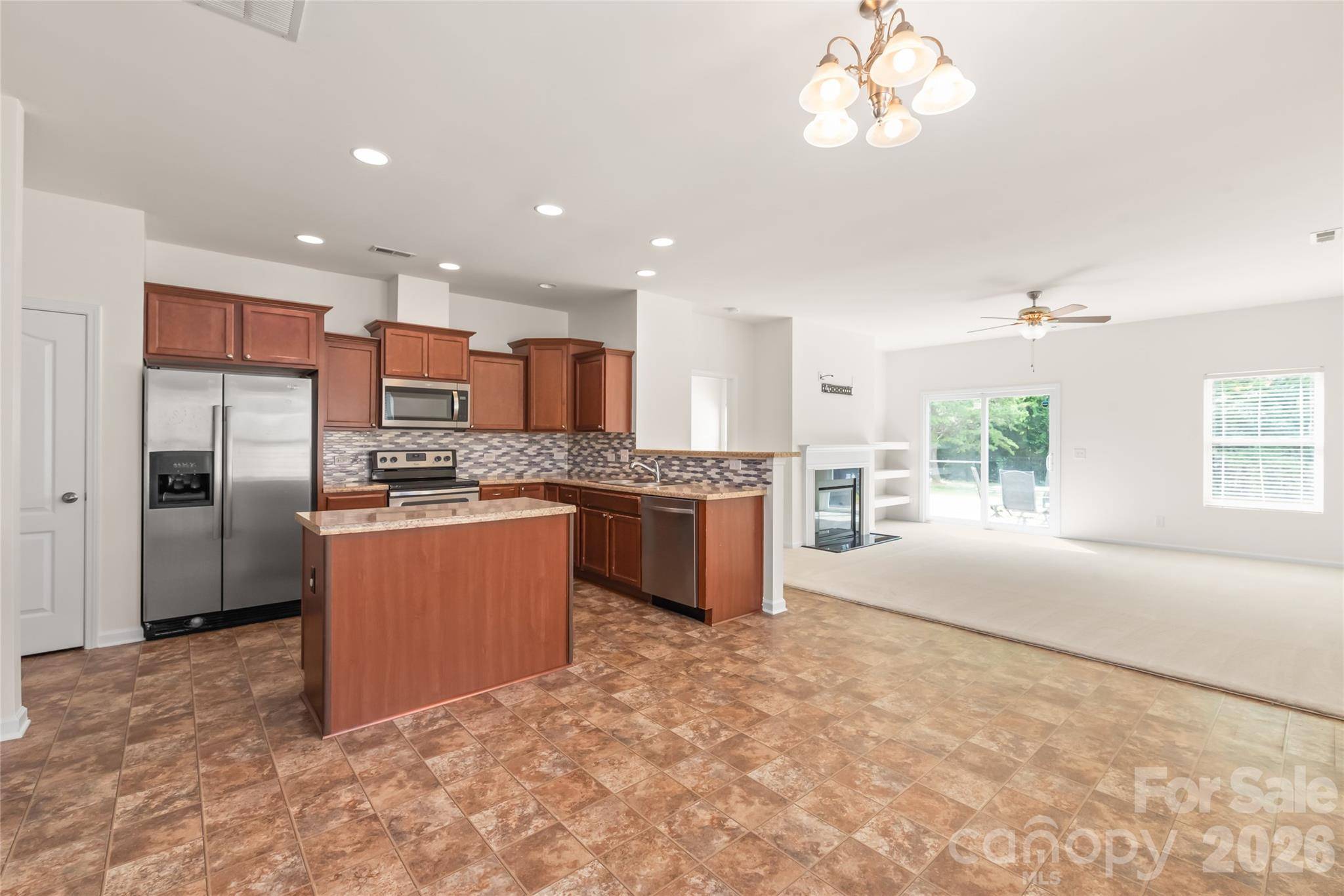 8411 Romana Red LN, Charlotte, NC 28213