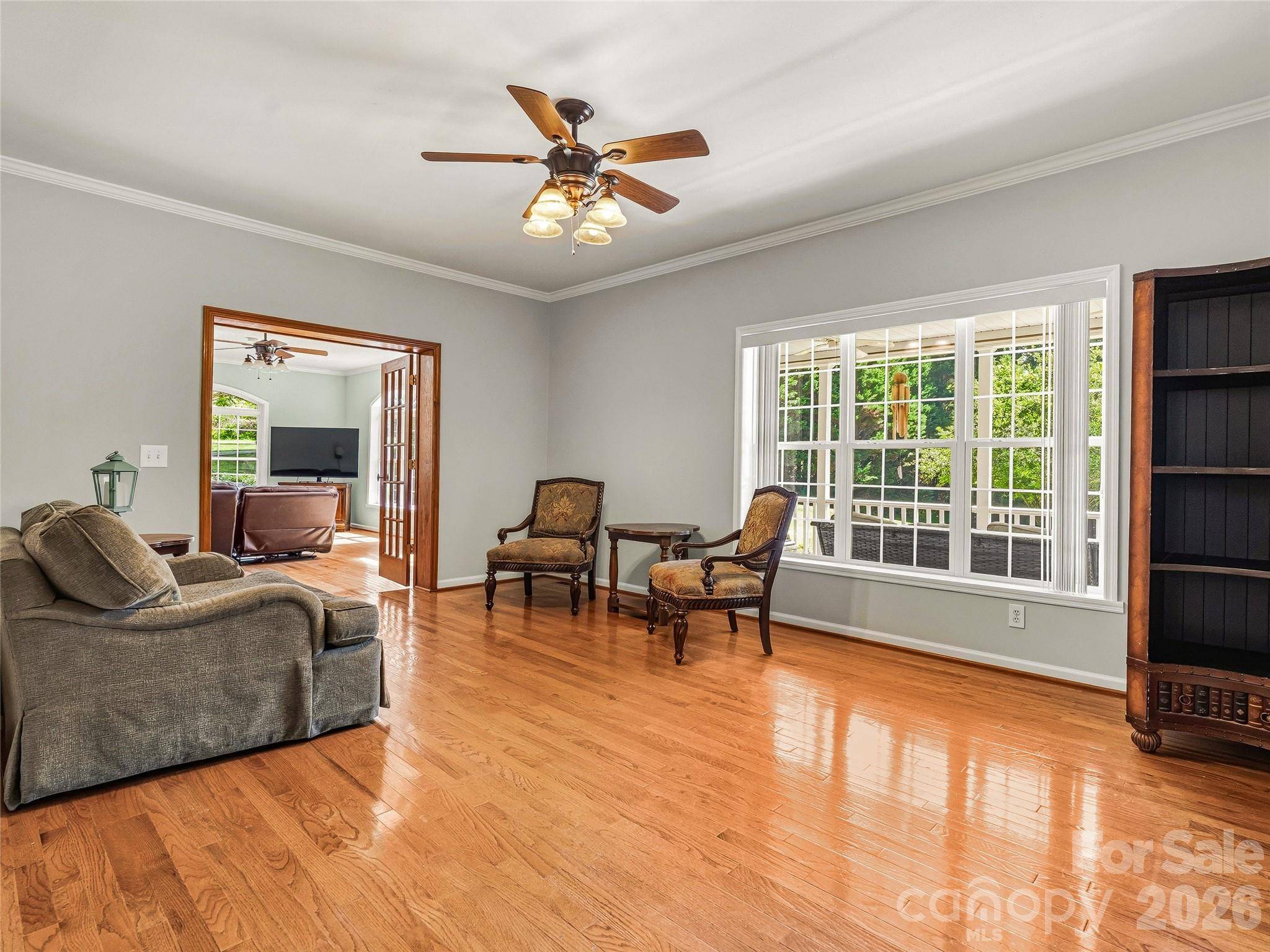 1082 S Main ST, Mars Hill, NC 28754