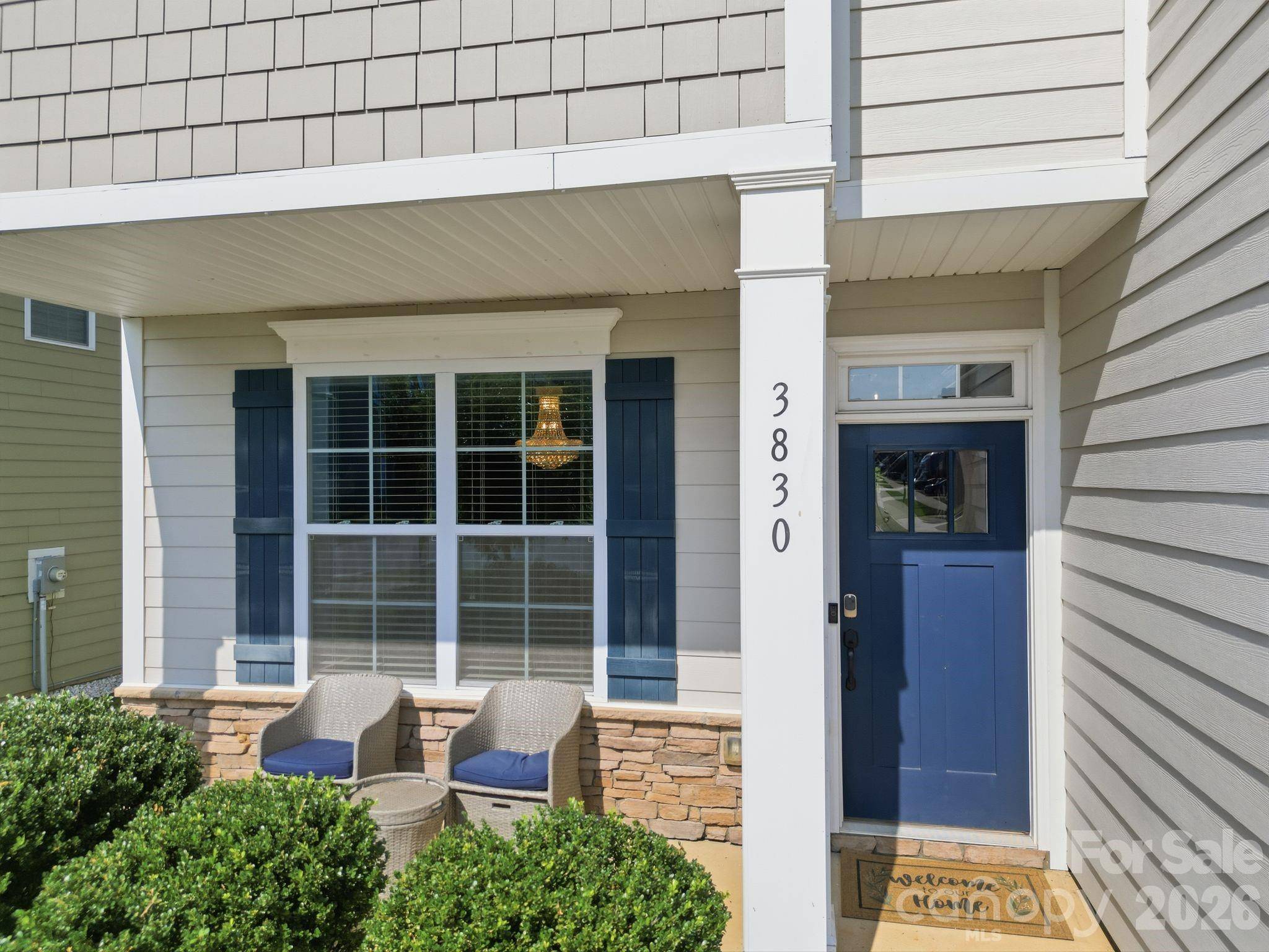 3830 Lake Breeze DR, Sherrills Ford, NC 28673