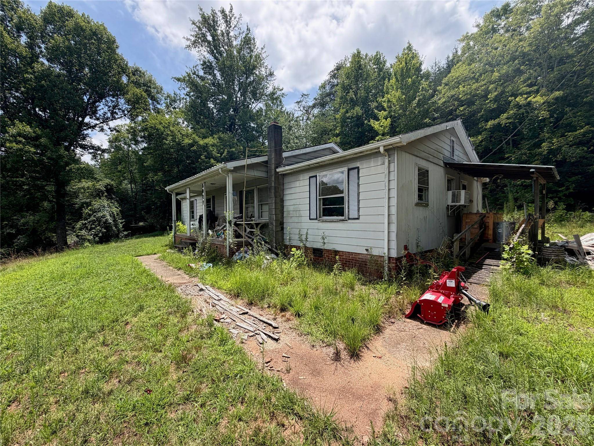 5022 Old NC 18 HWY, Connelly Springs, NC 28612