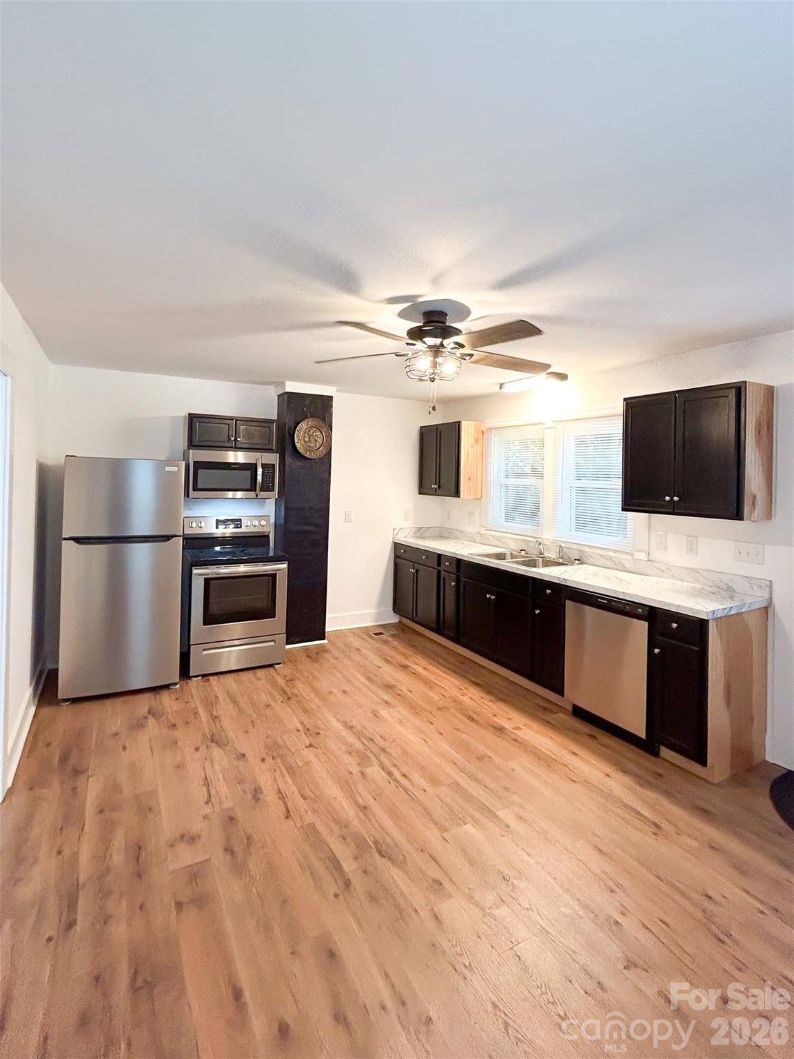 661 Central ST, Hudson, NC 28638