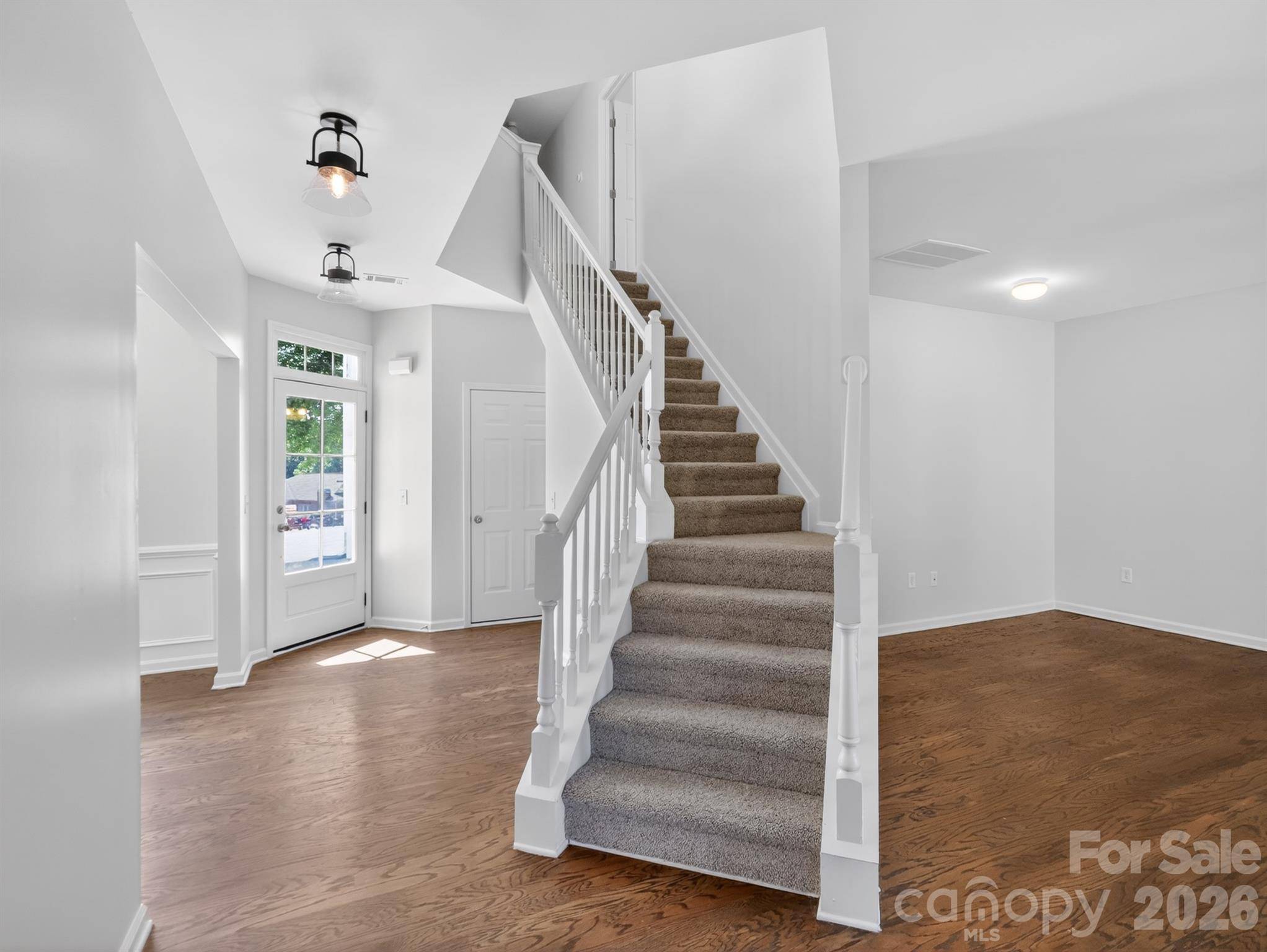 502 Drayton Hall BLVD, Duncan, SC 29334