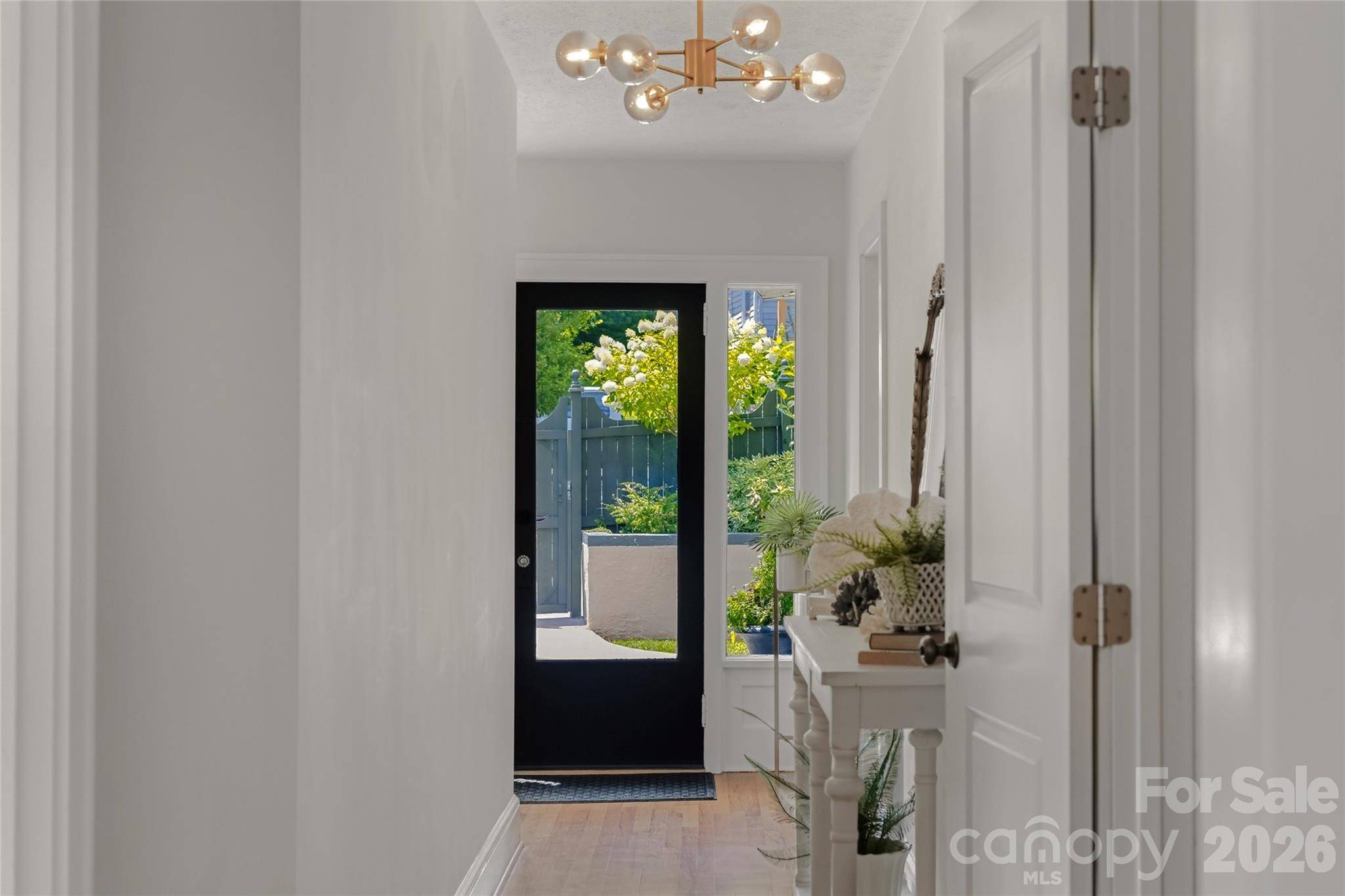 10 Springdale RD, Asheville, NC 28805