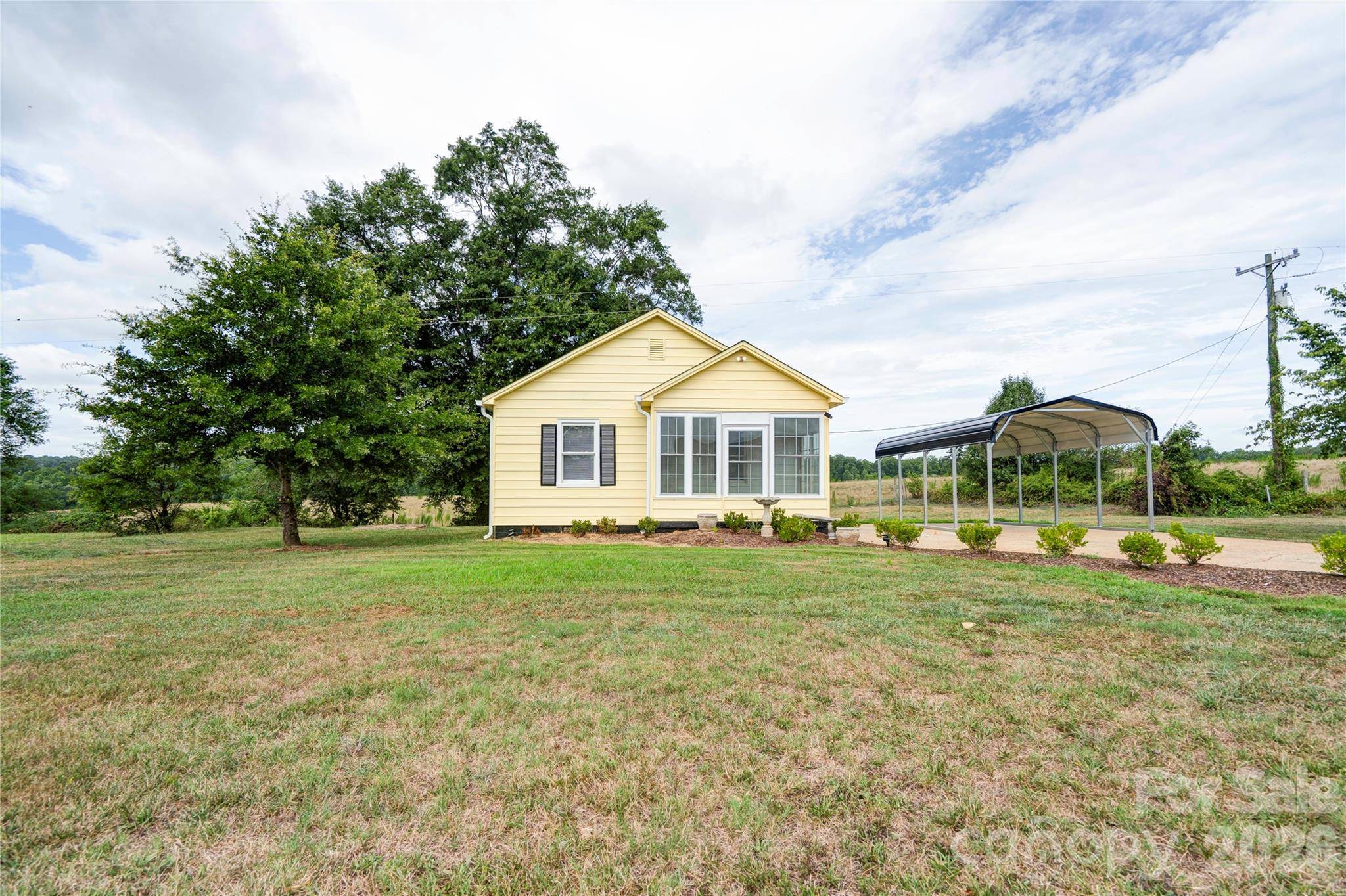 3837 Harris Creek RD, Lawndale, NC 28090