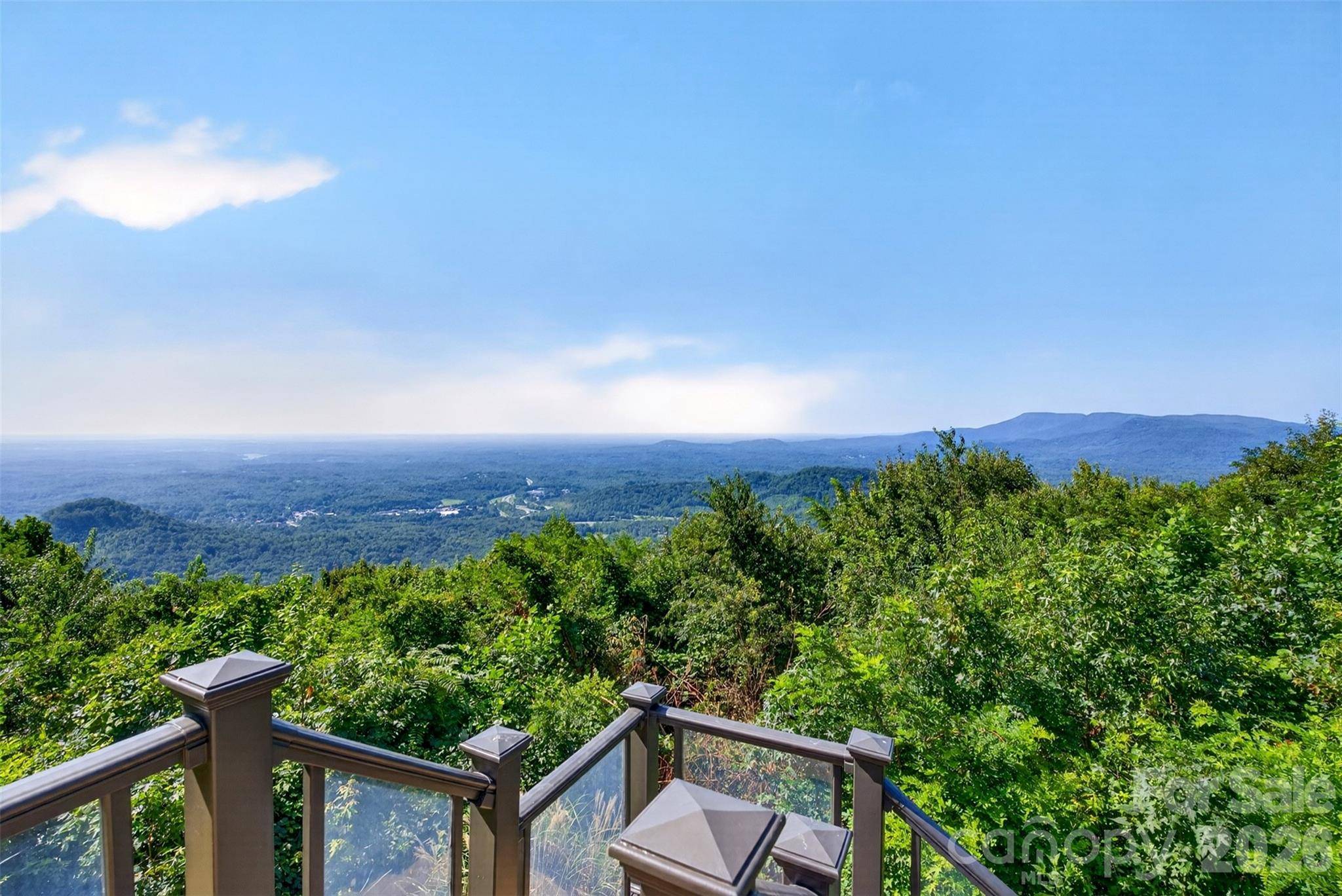 370 Mountain Side DR, Columbus, NC 28722