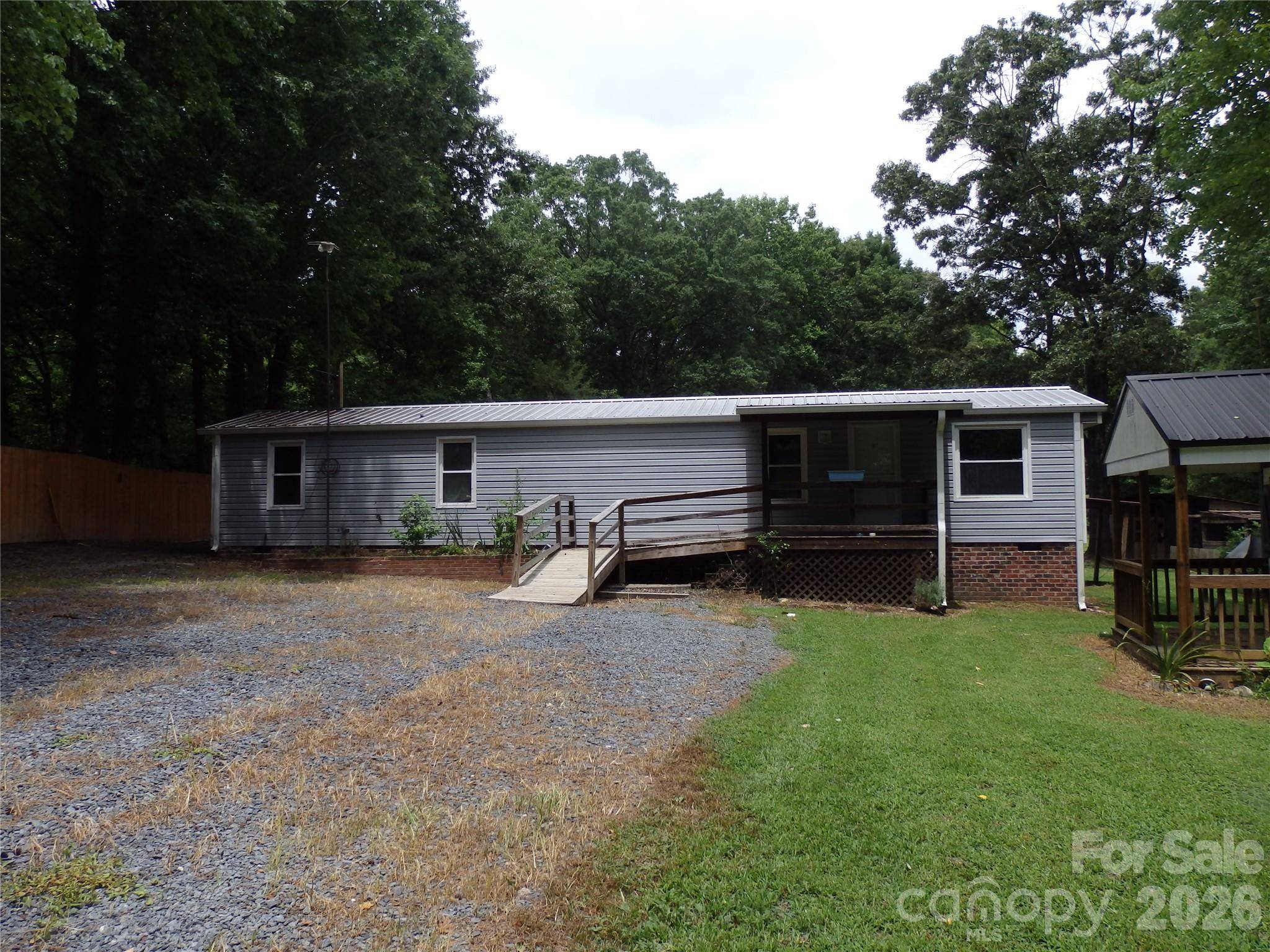 703 Chapel Hill Church RD, Denton, NC 27239