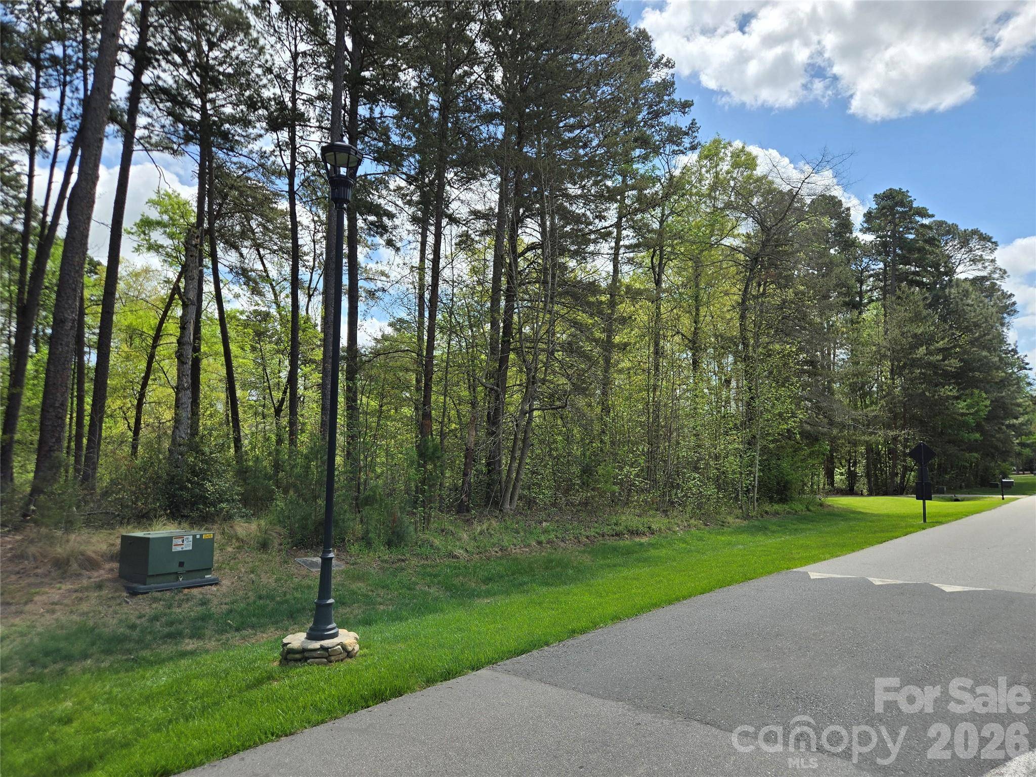147 & 137 Heron Bay DR #1 & 1B, Badin Lake, NC 28127