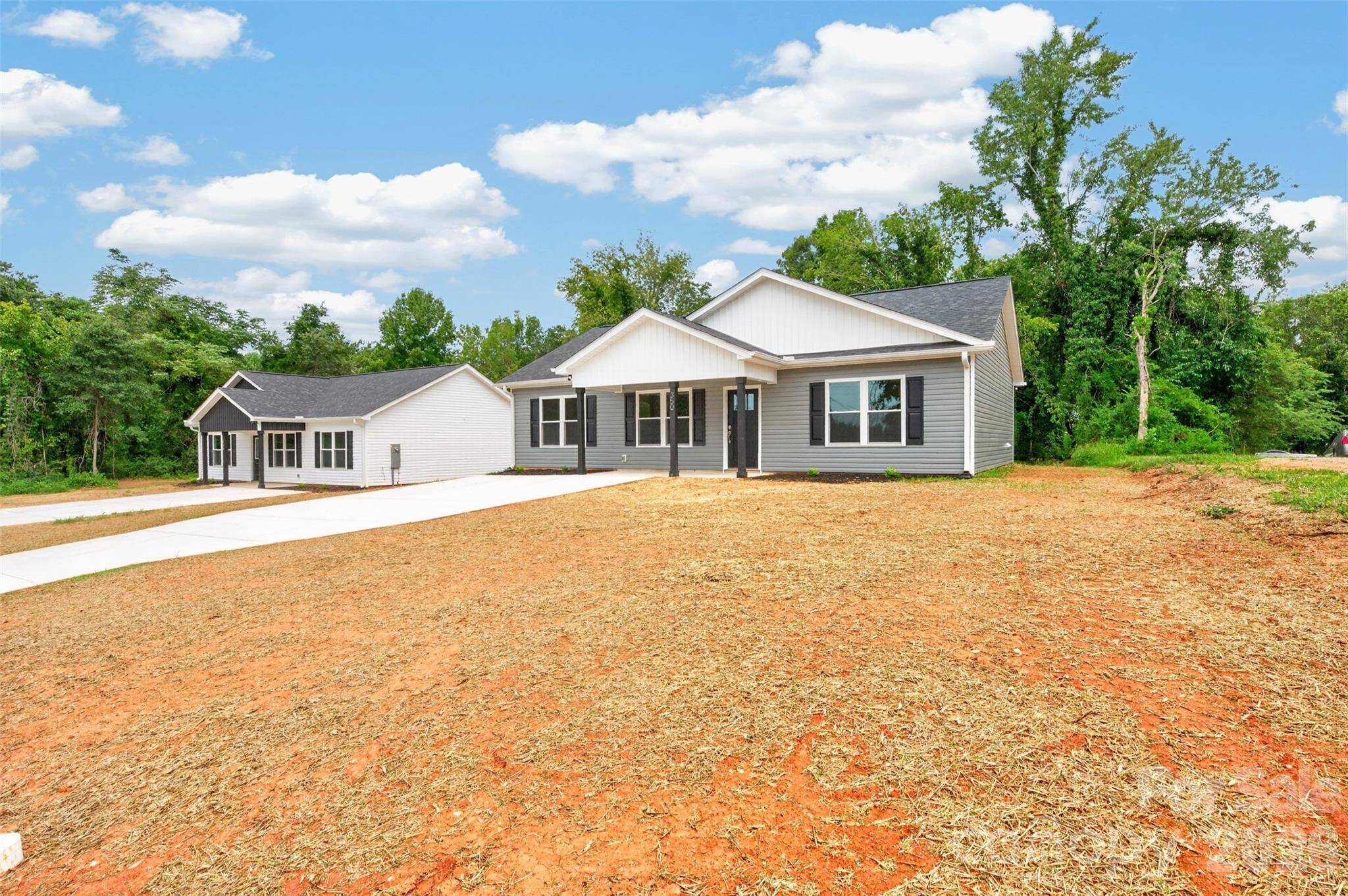 350 14th AVE SW, Hickory, NC 28602