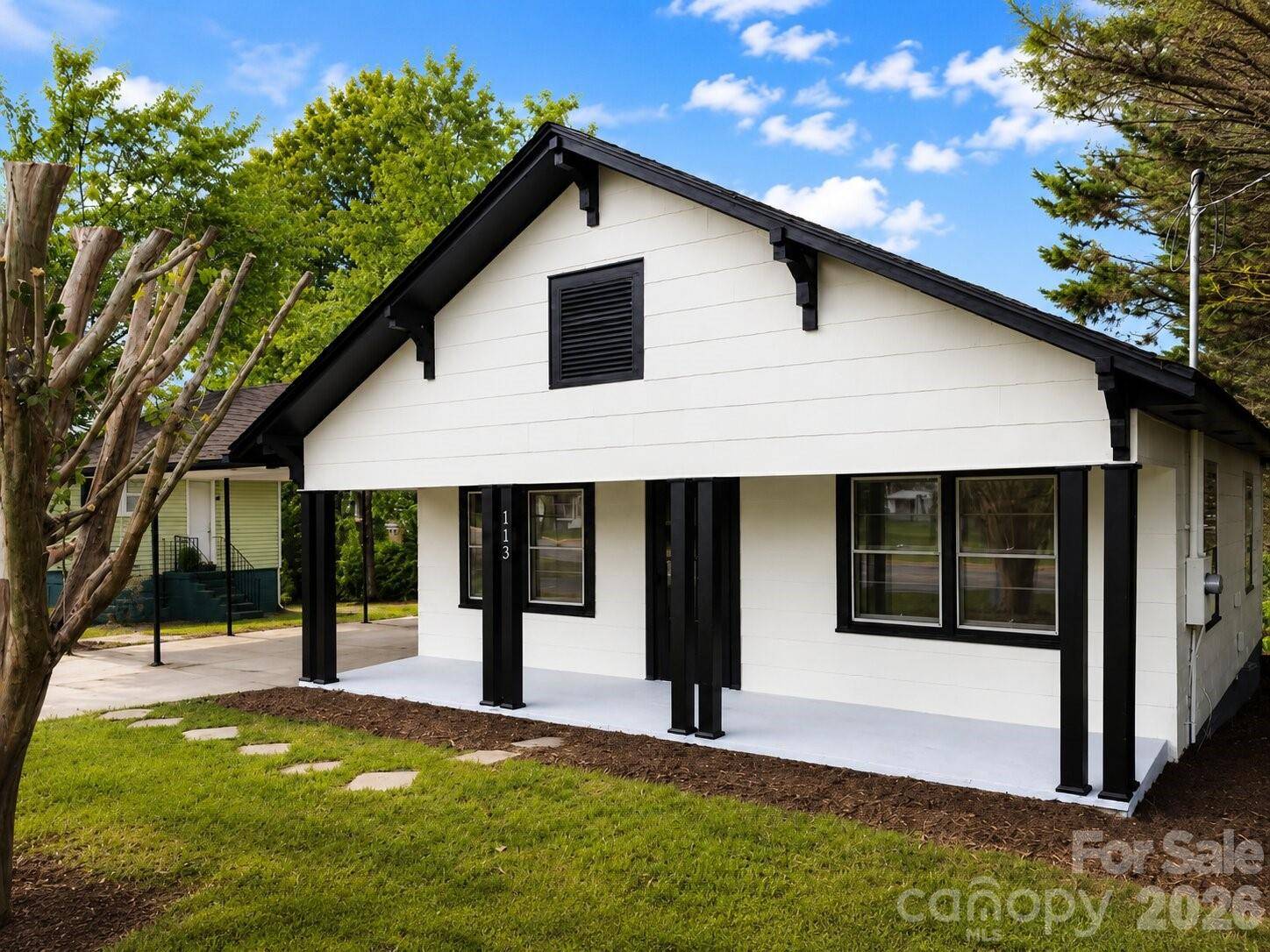 113 Mountain View ST, Morganton, NC 28655