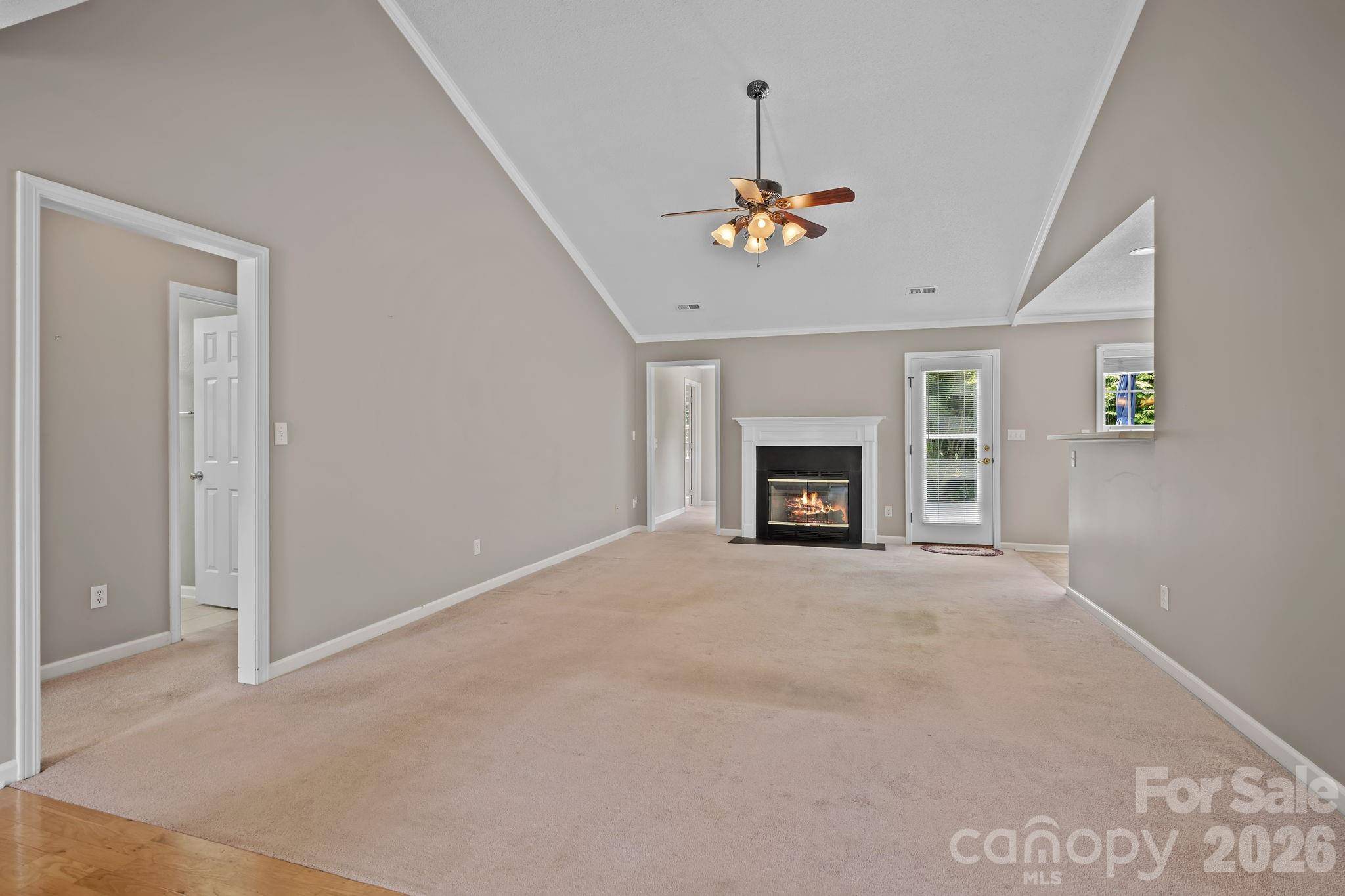200 Planters Creek RD, Fletcher, NC 28732