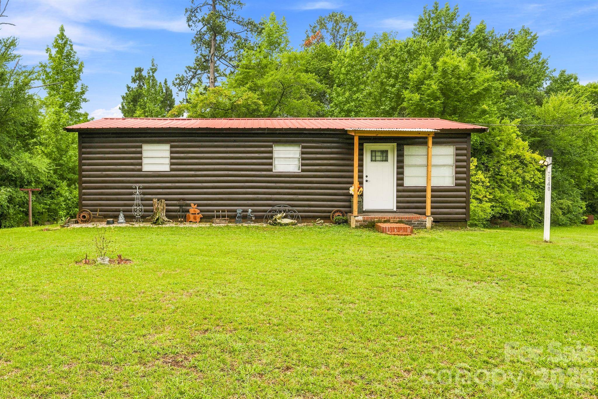 7040 Vintage RD, Lilesville, NC 28091