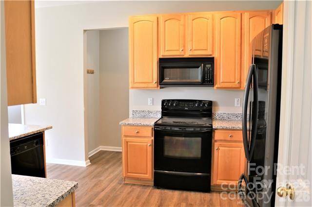 1218 Haden DR, Waxhaw, NC 28173