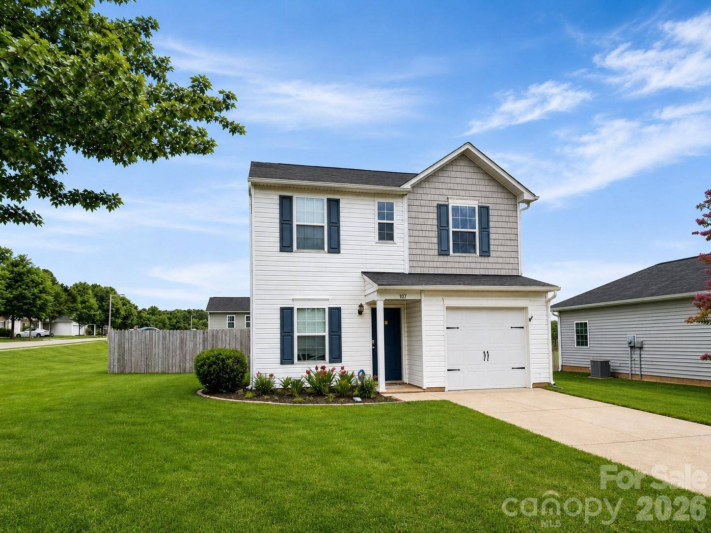 107 Olivia LN, Lincolnton, NC 28092