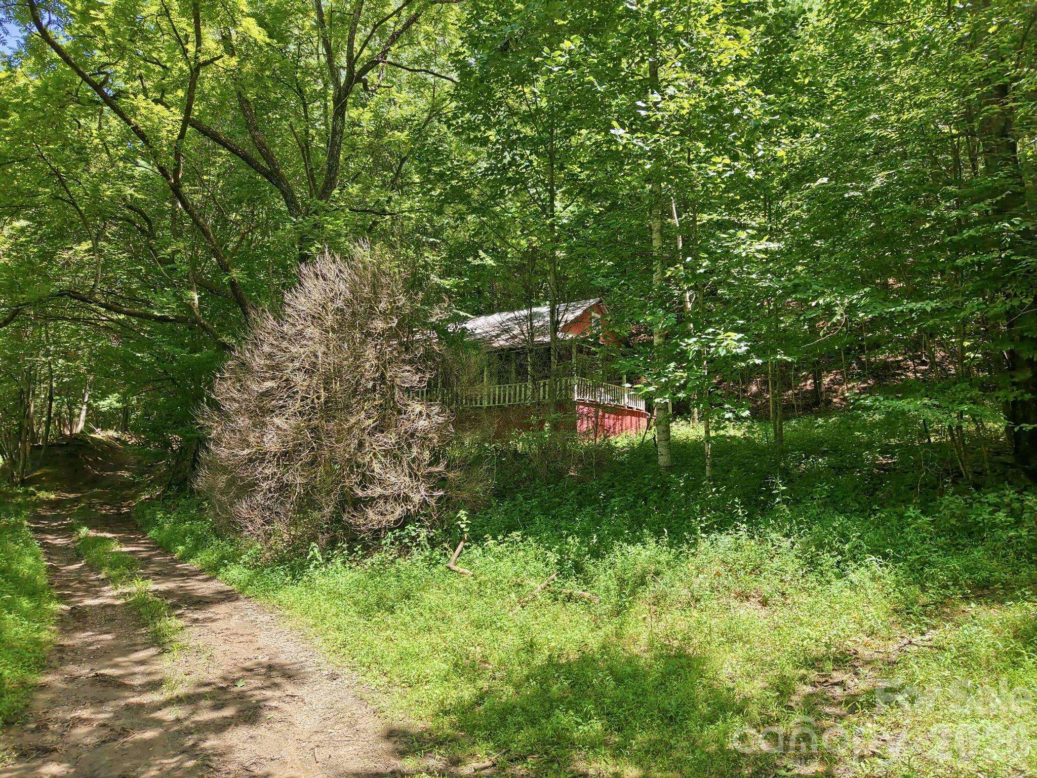 1158 Dark Ridge RD, Sylva, NC 28779