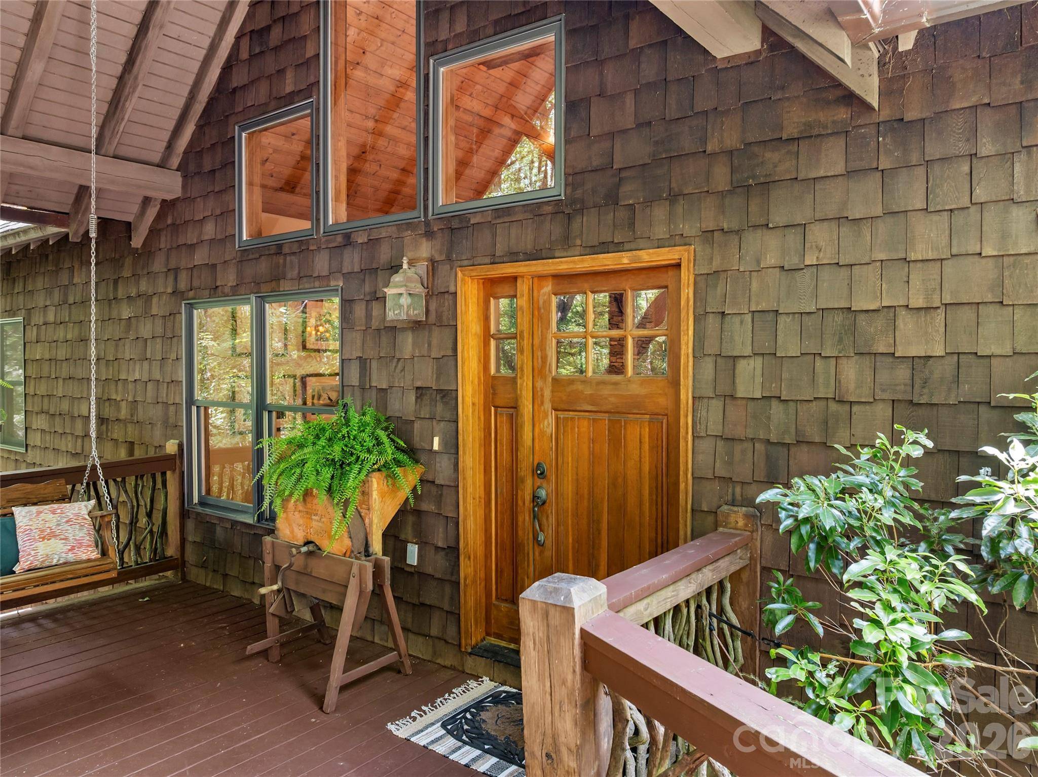 129 Nodatsi CT, Brevard, NC 28712