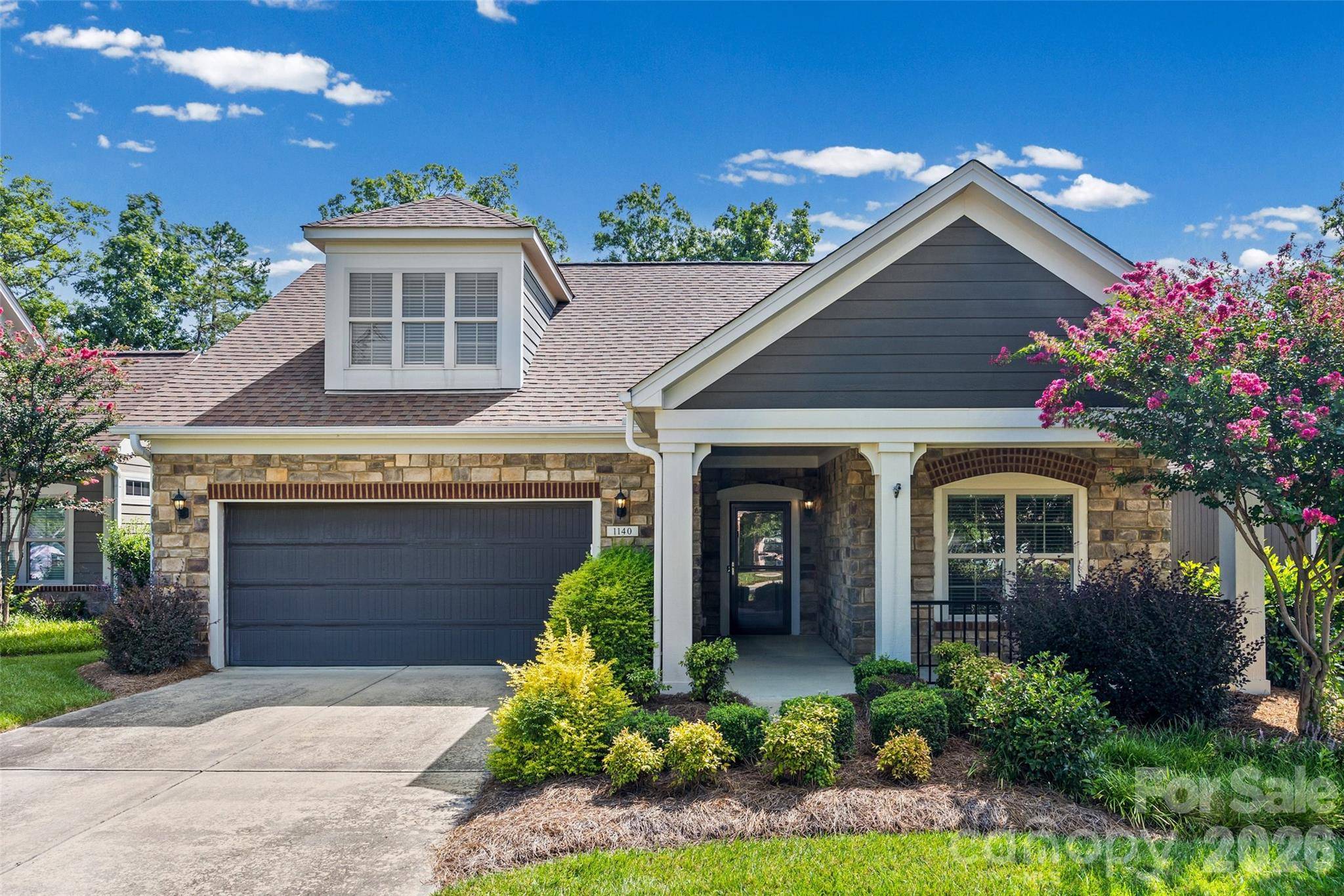 1140 Avalon PL, Matthews, NC 28104