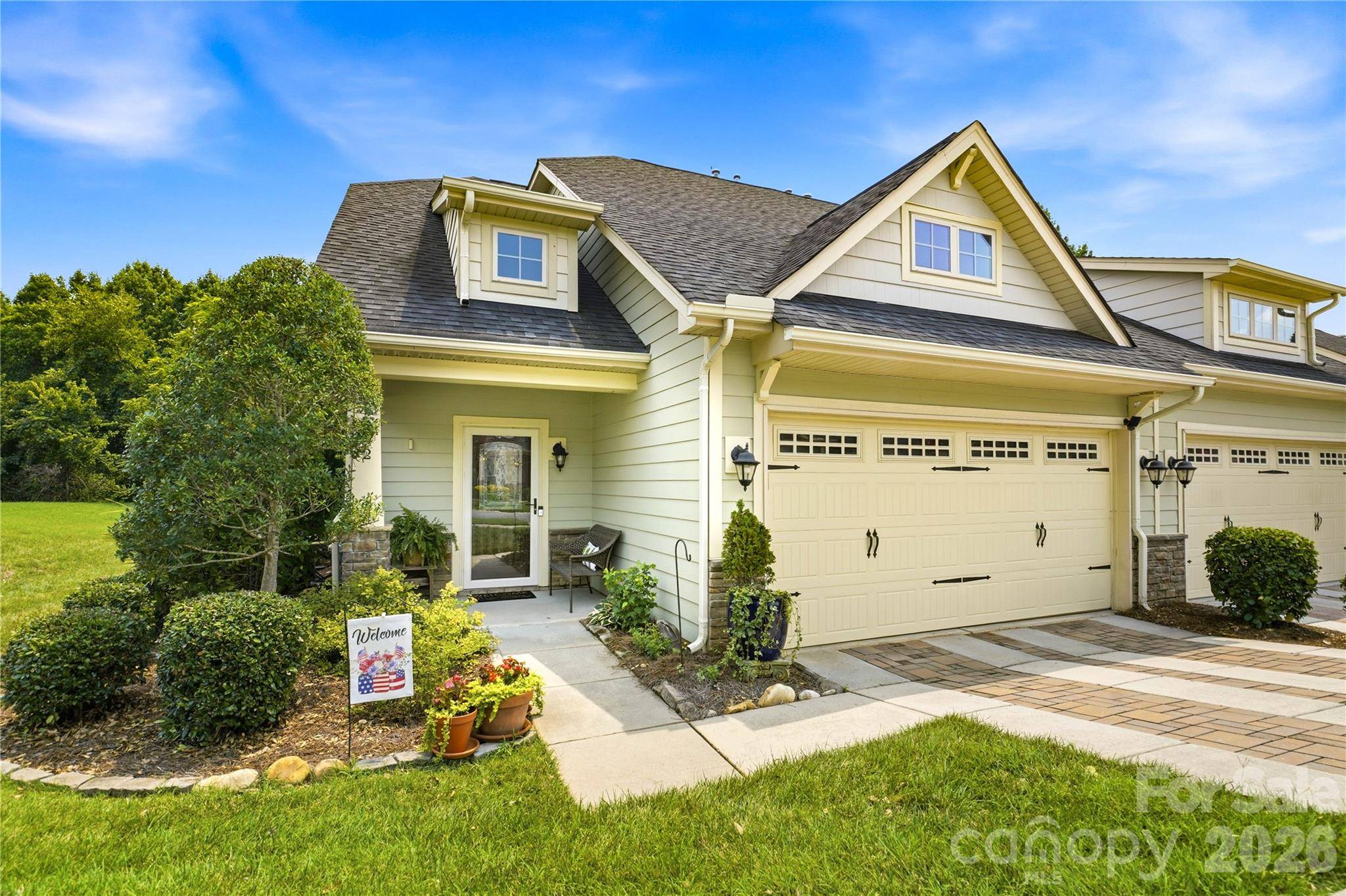 192 Aztec CIR, Mooresville, NC 28117