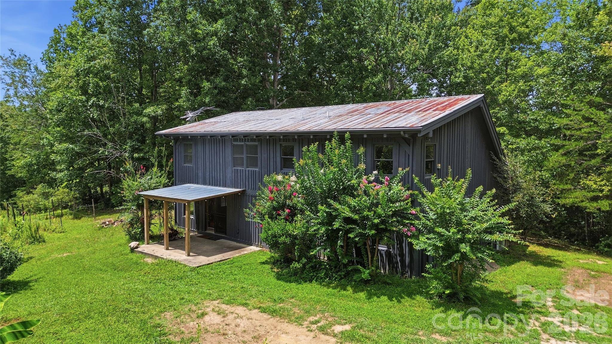 316-318 Cane Creek Mountain RD, Union Mills, NC 28167