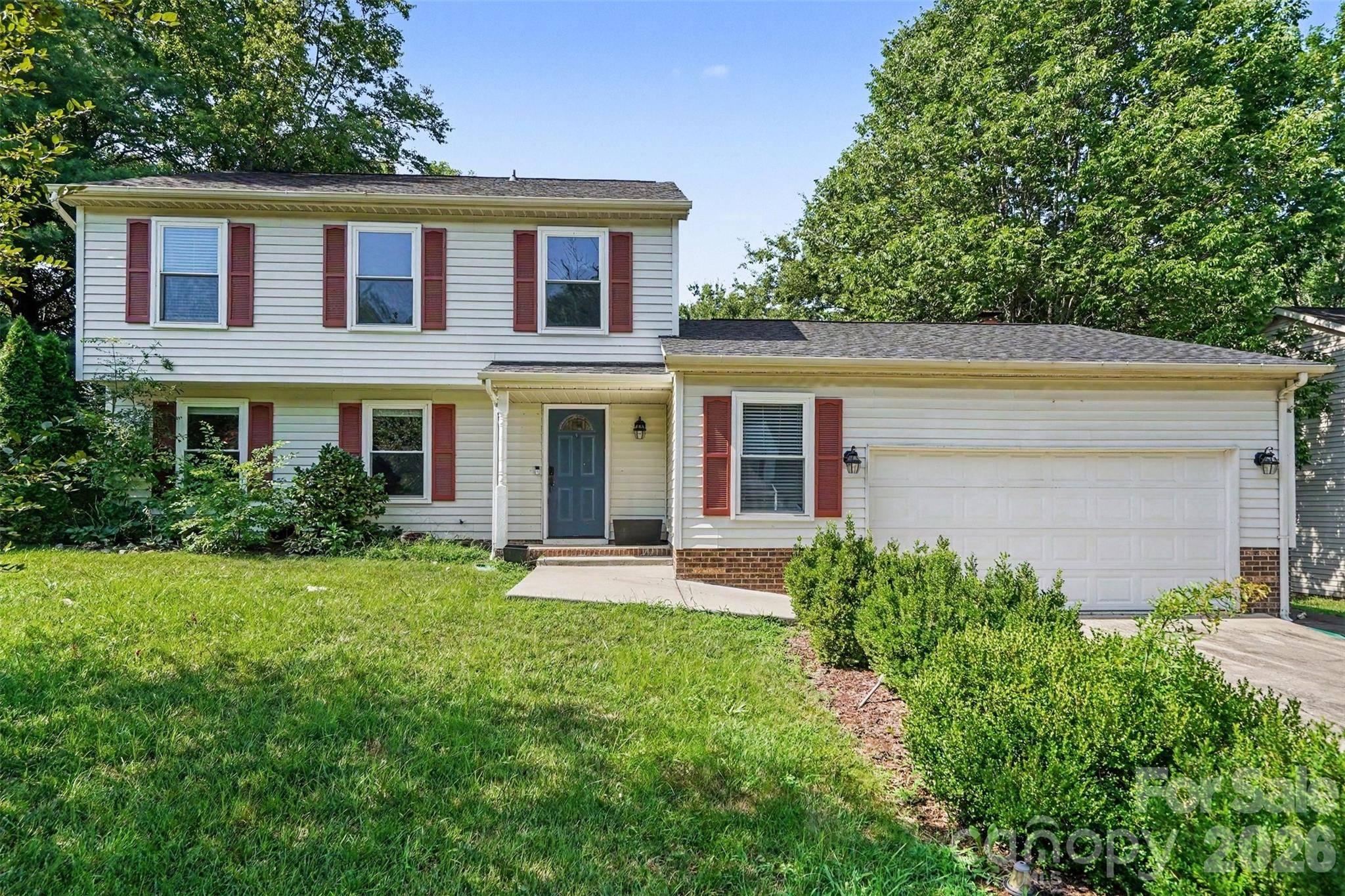 10724 Downpatrick PL, Charlotte, NC 28262