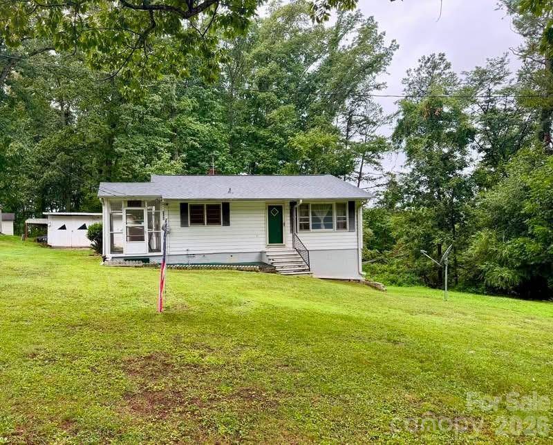 1132 S Rutherford ST, Blacksburg, SC 29702