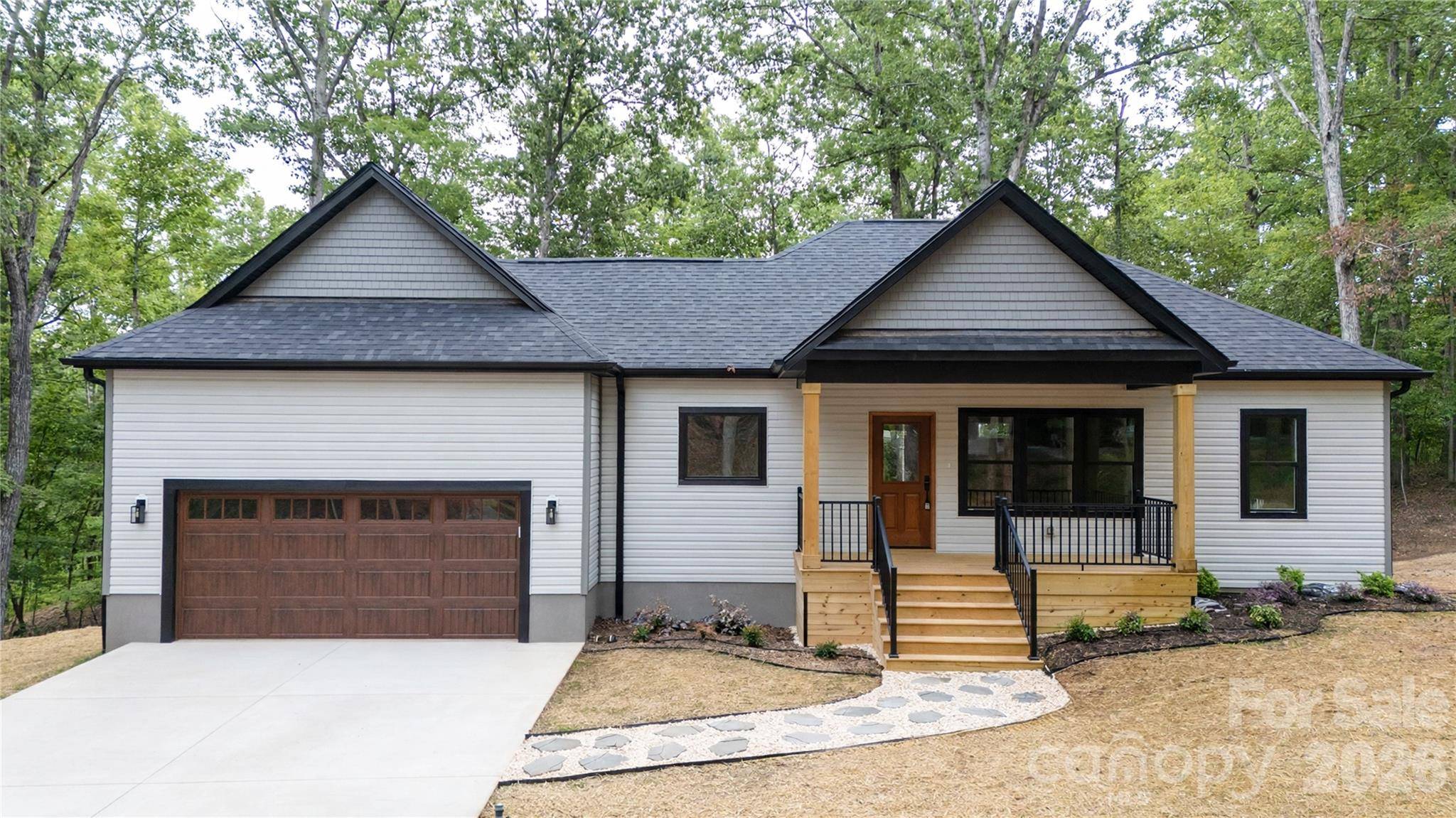 644 Roxboro DR, Mount Gilead, NC 27306
