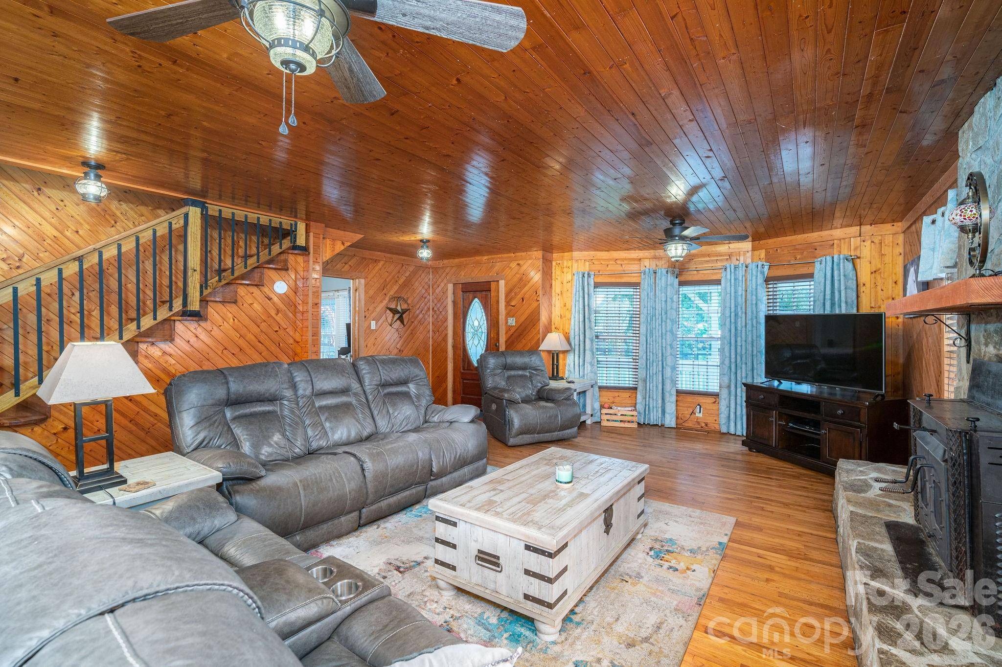 744 S Grove Street EXT, Lincolnton, NC 28092