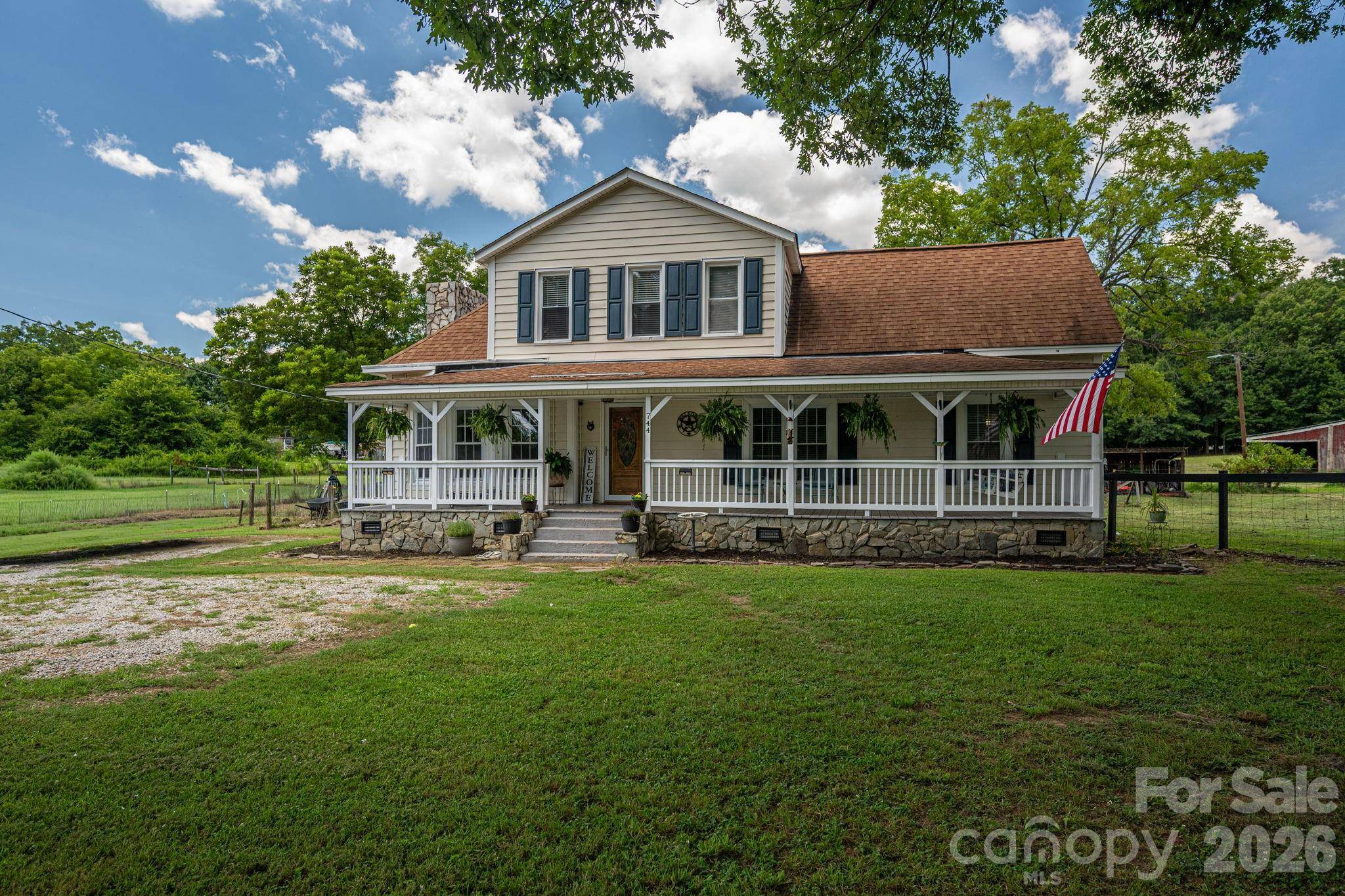 744 S Grove Street EXT, Lincolnton, NC 28092