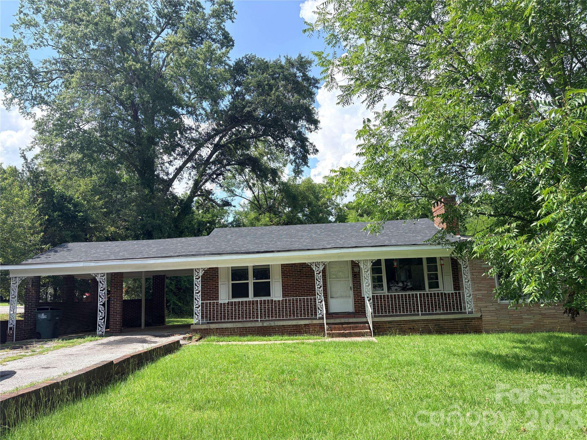 711 Arthur BLVD, Union, SC 29379