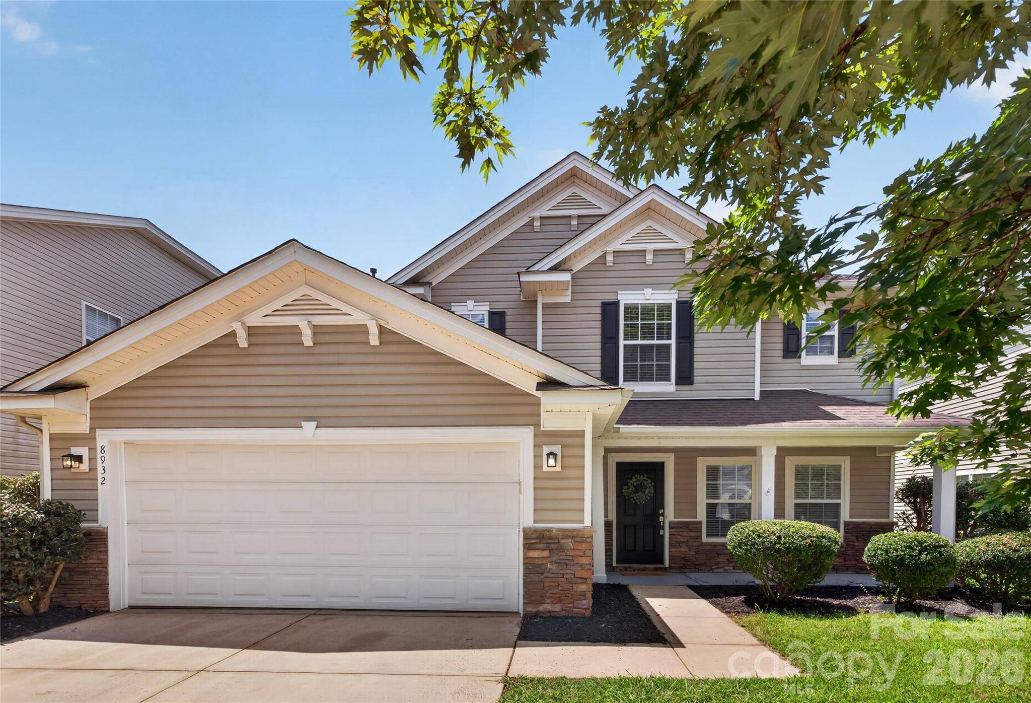 8932 Oransay WAY, Charlotte, NC 28278