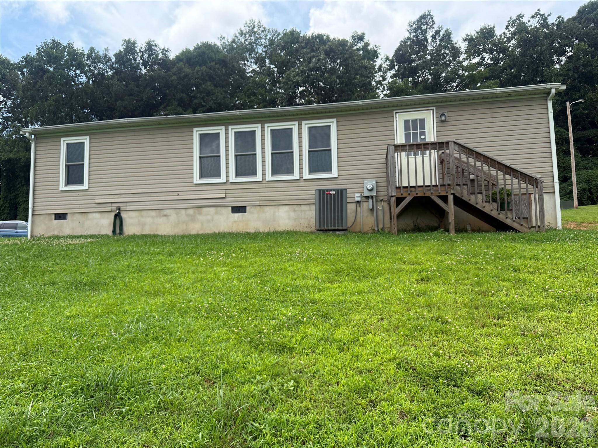 1730 NC 126 RD, Morganton, NC 28655