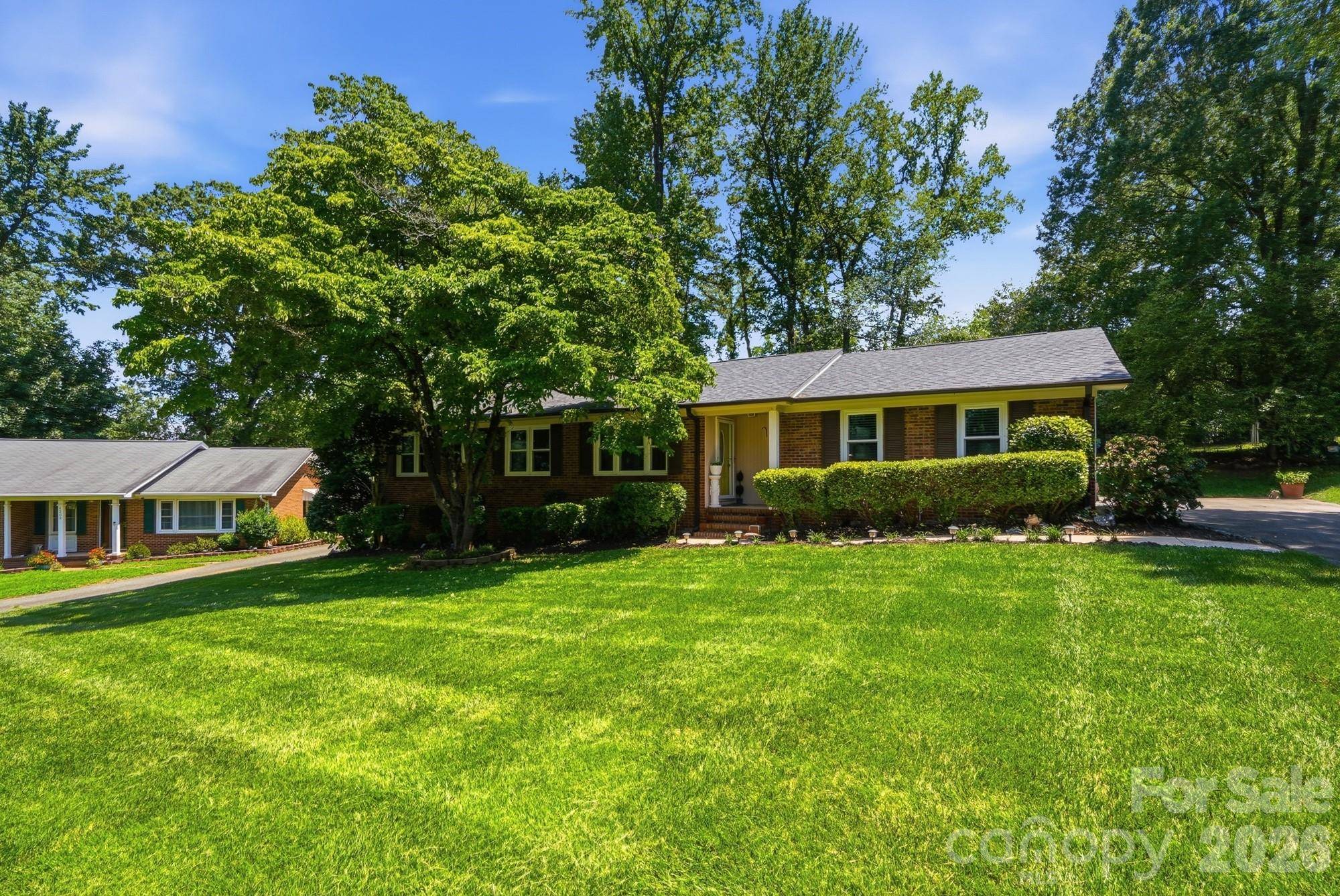 4200 Cerise DR, Charlotte, NC 28269
