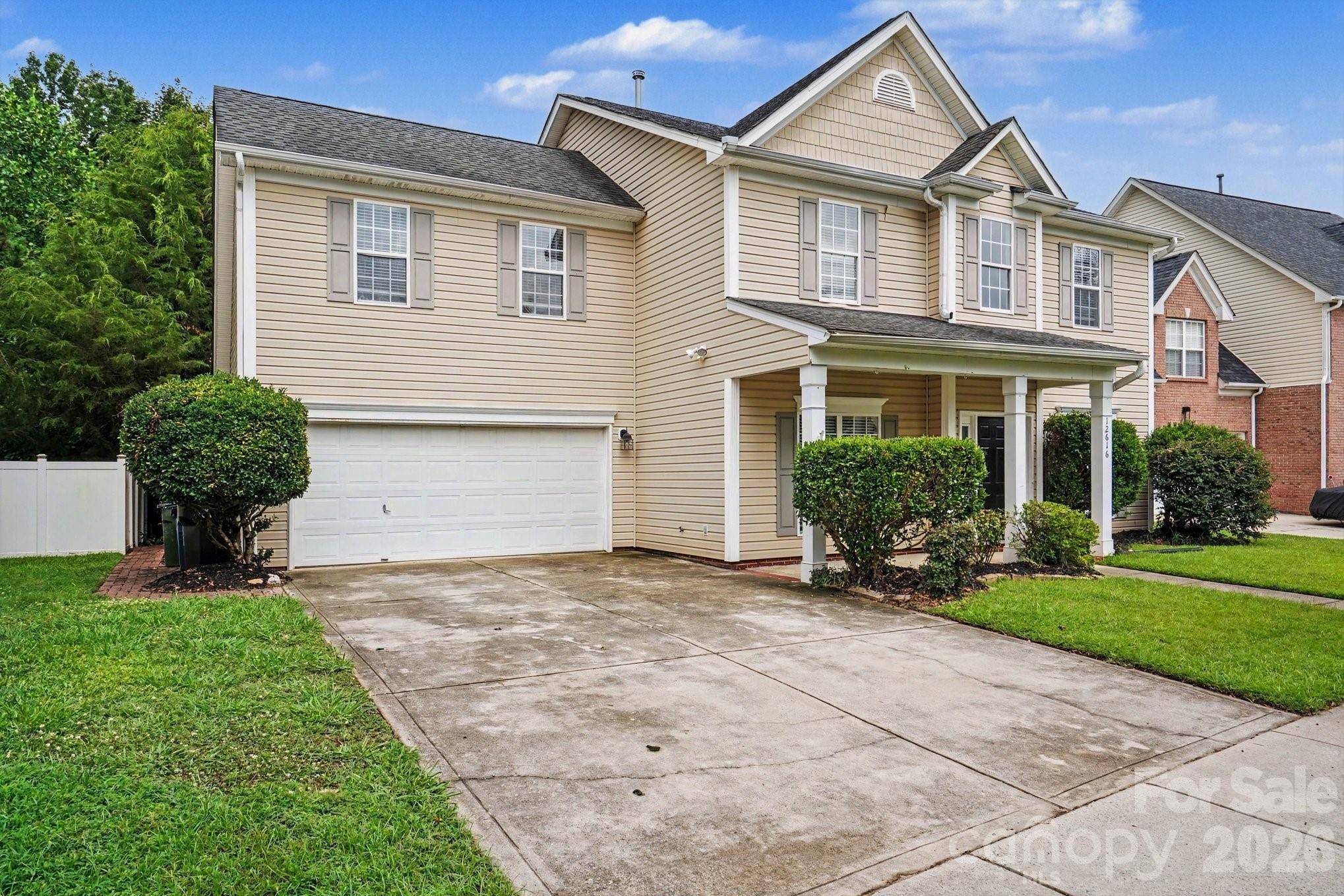 12616 Coral Sunrise DR, Huntersville, NC 28078