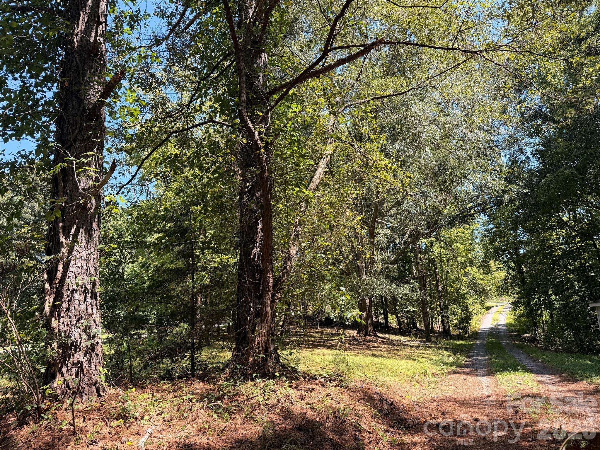 2946 Blacksburg RD, Grover, NC 28073