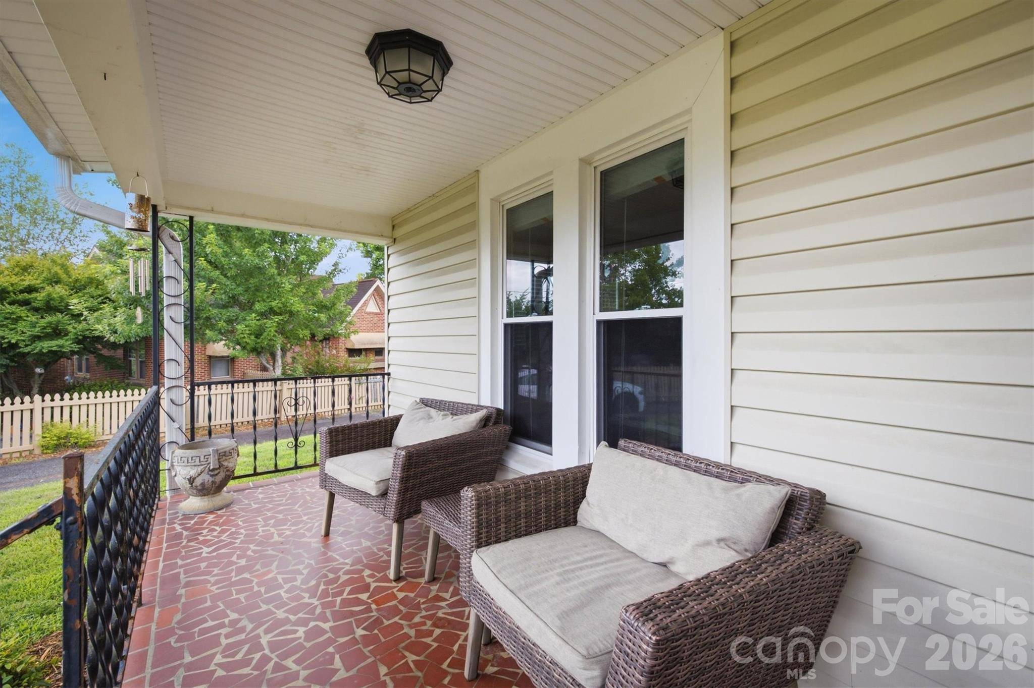 513 Bouchard AVE NE, Valdese, NC 28690