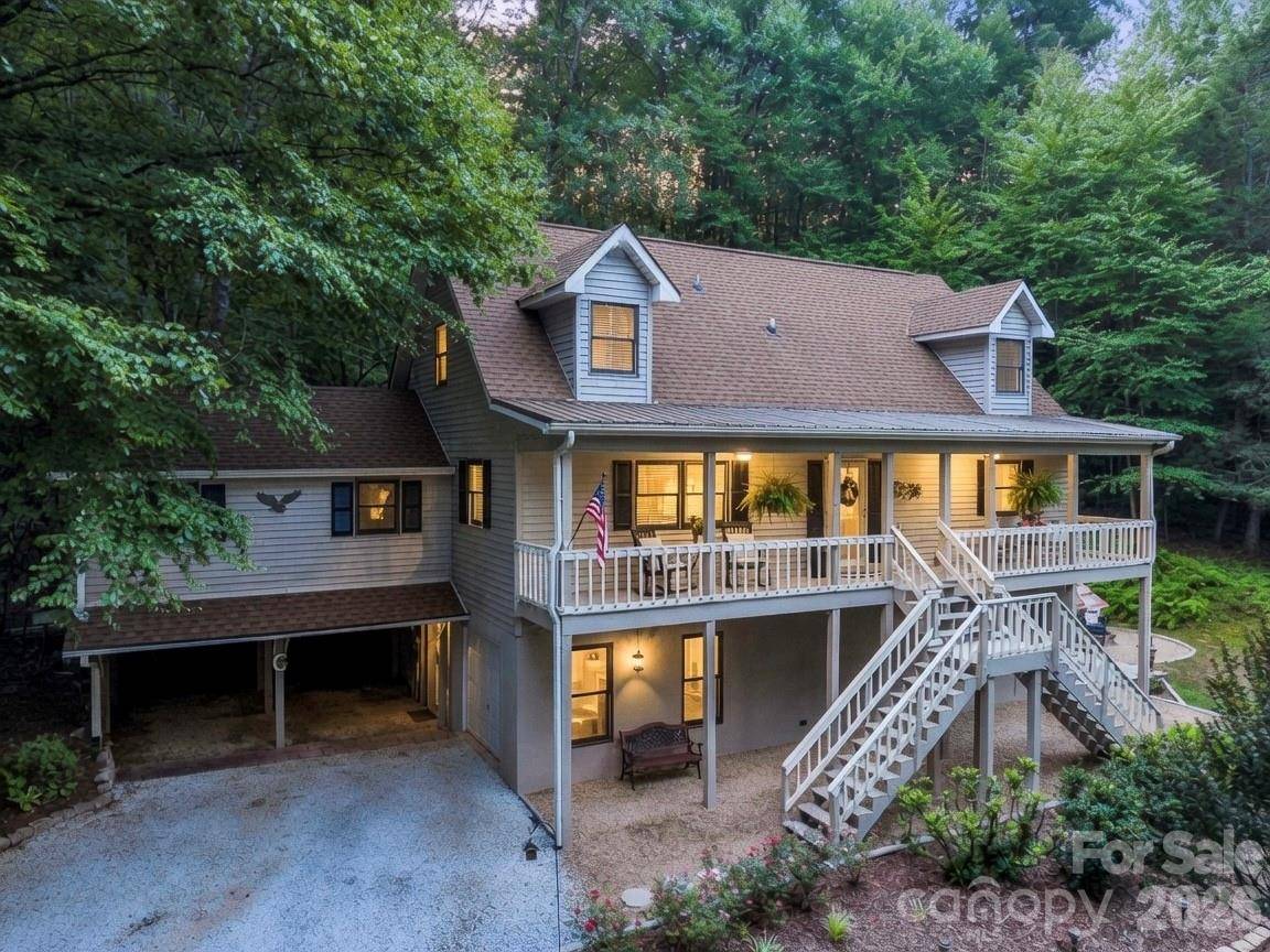 103 Audia Way DR, Zirconia, NC 28790