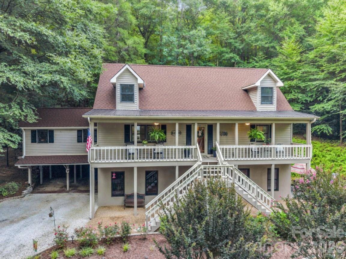 103 Audia Way DR, Zirconia, NC 28790