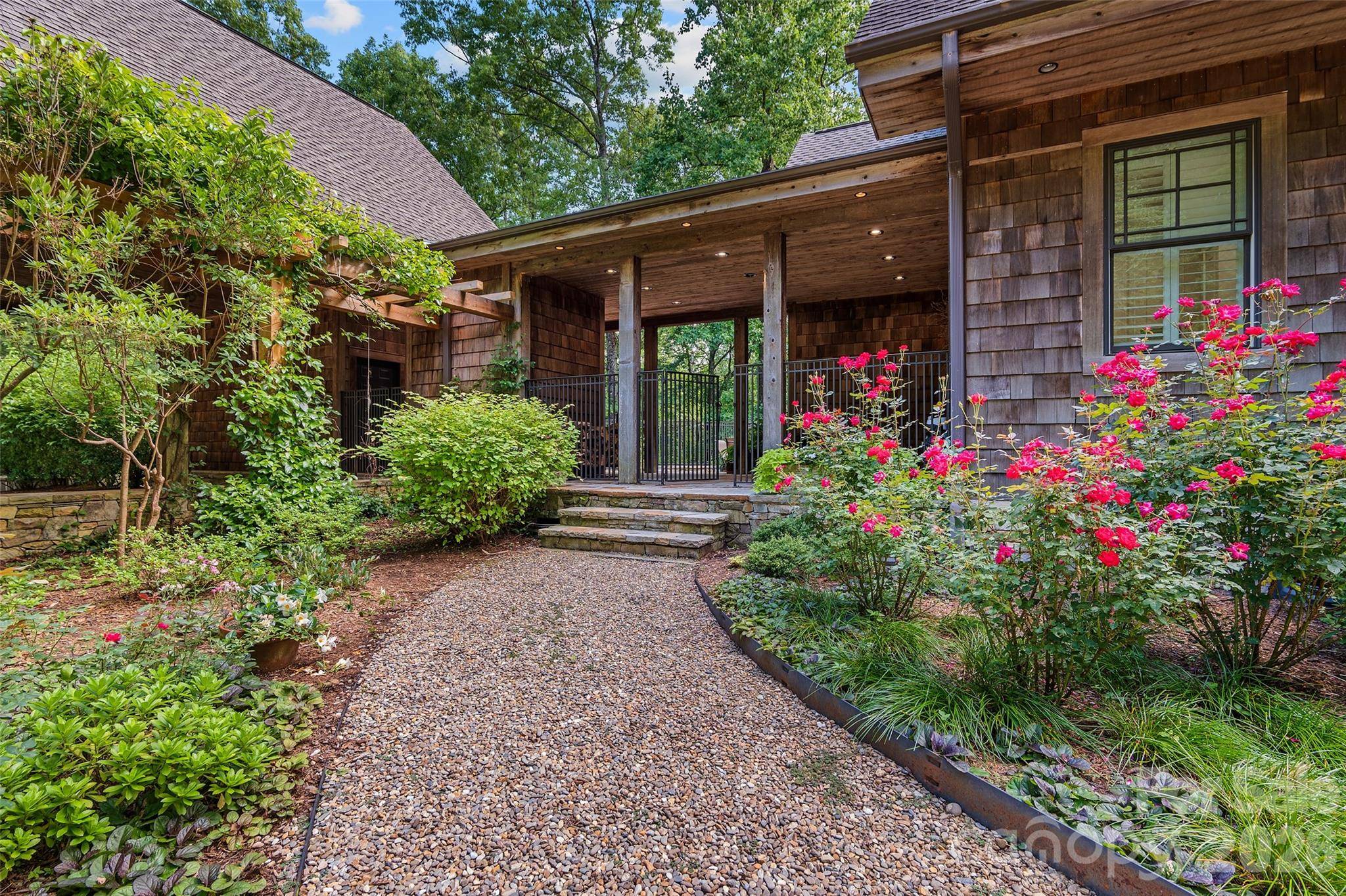 113 Birchbend None, Cleveland, SC 29635