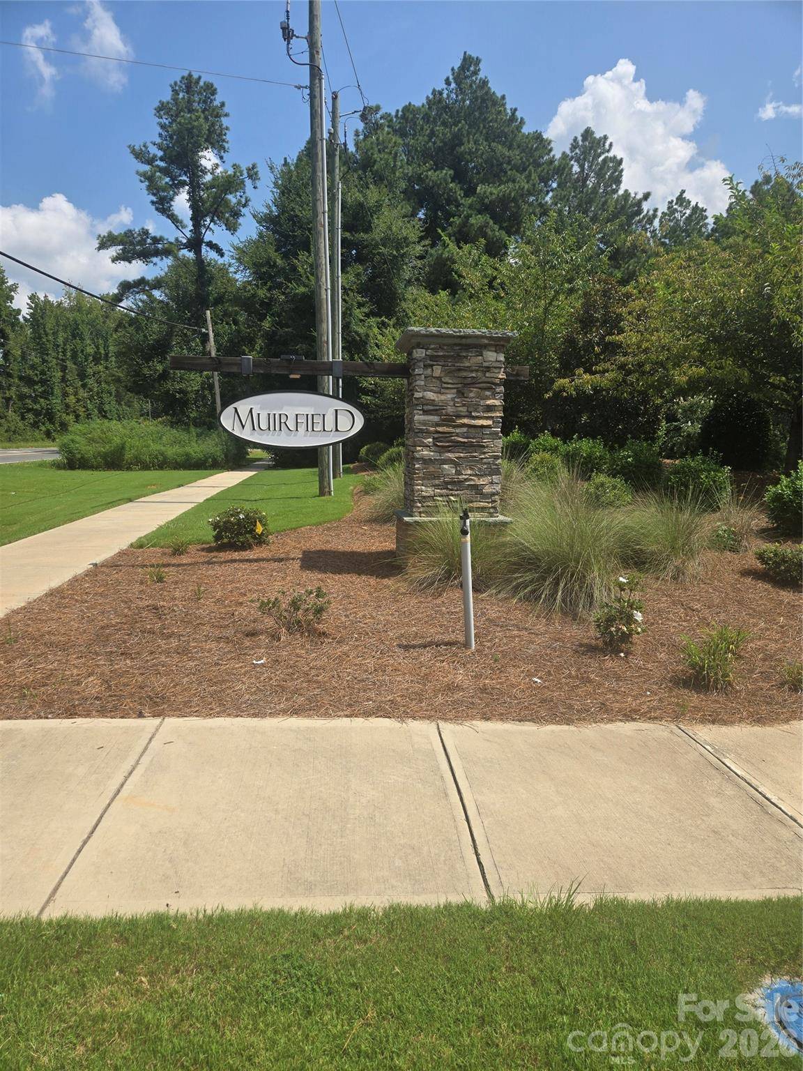 6116 Hailstone RD, Charlotte, NC 28215