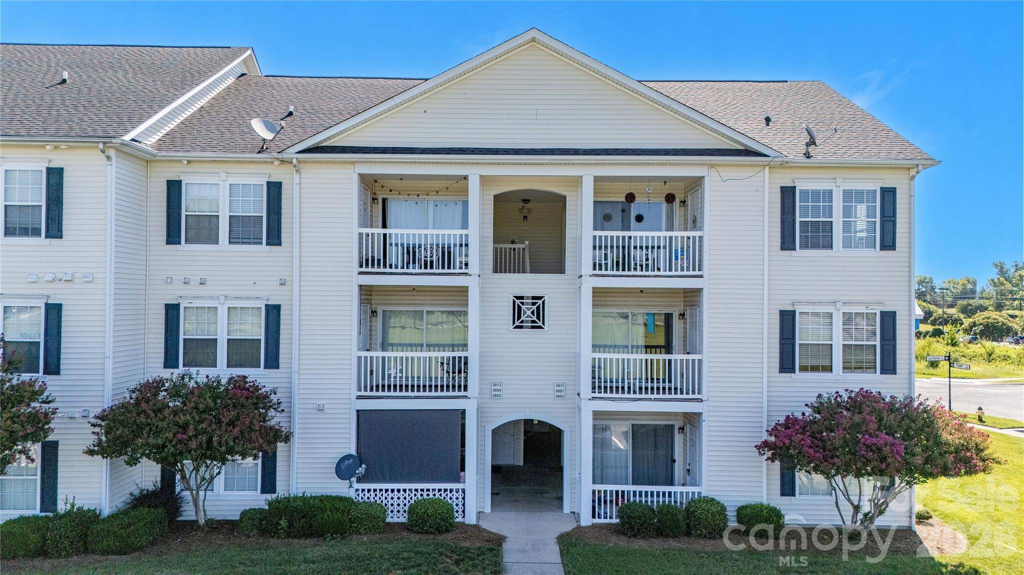 3811 Carl Parmer DR, Harrisburg, NC 28075