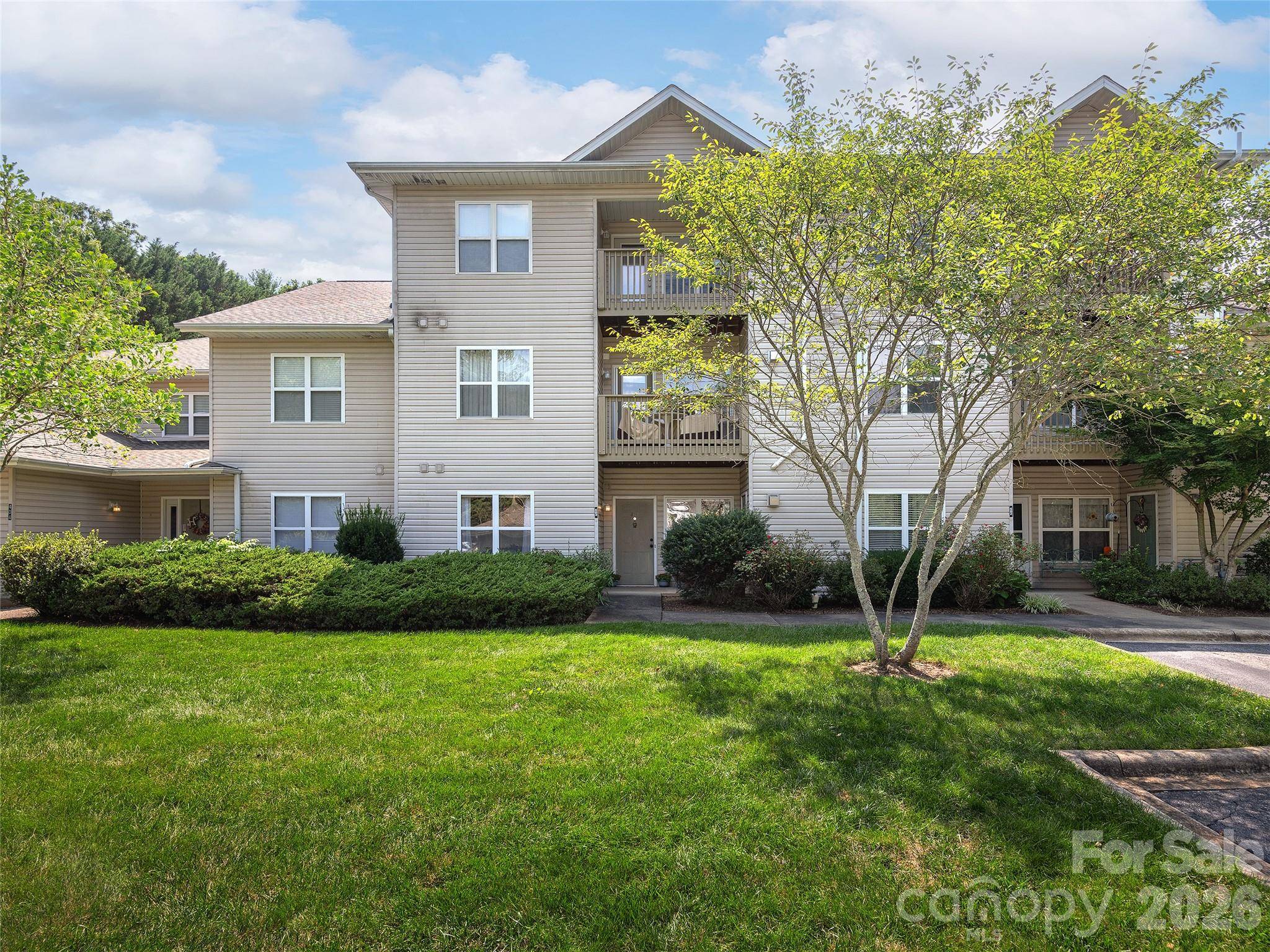 403 Carrington PL, Arden, NC 28704