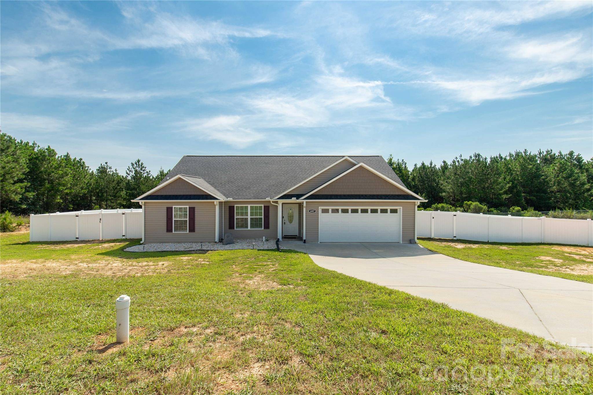 6407 Hunting Creek RD, Lancaster, SC 29720