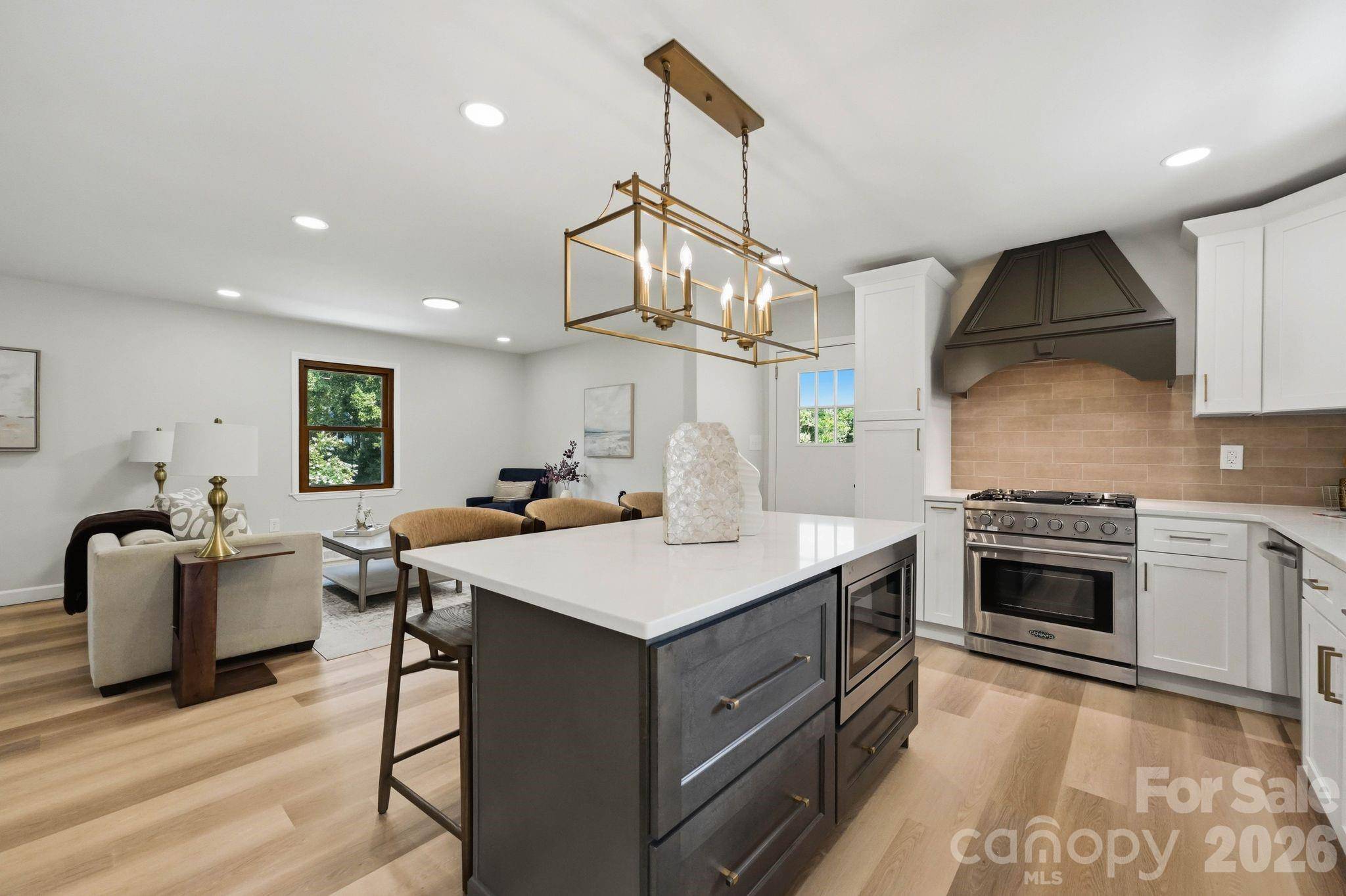 19924 Floral LN, Cornelius, NC 28031