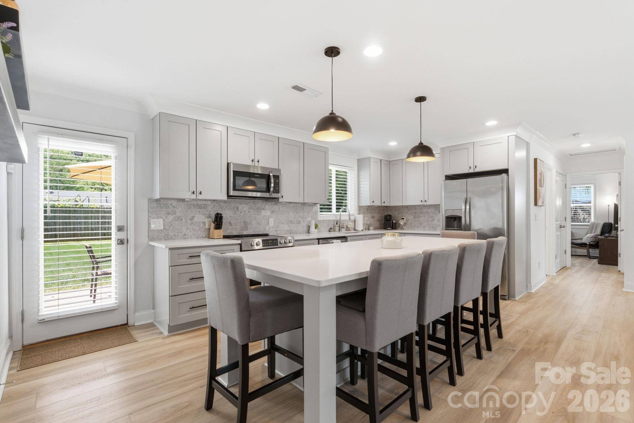 2639 Englehardt ST, Charlotte, NC 28216
