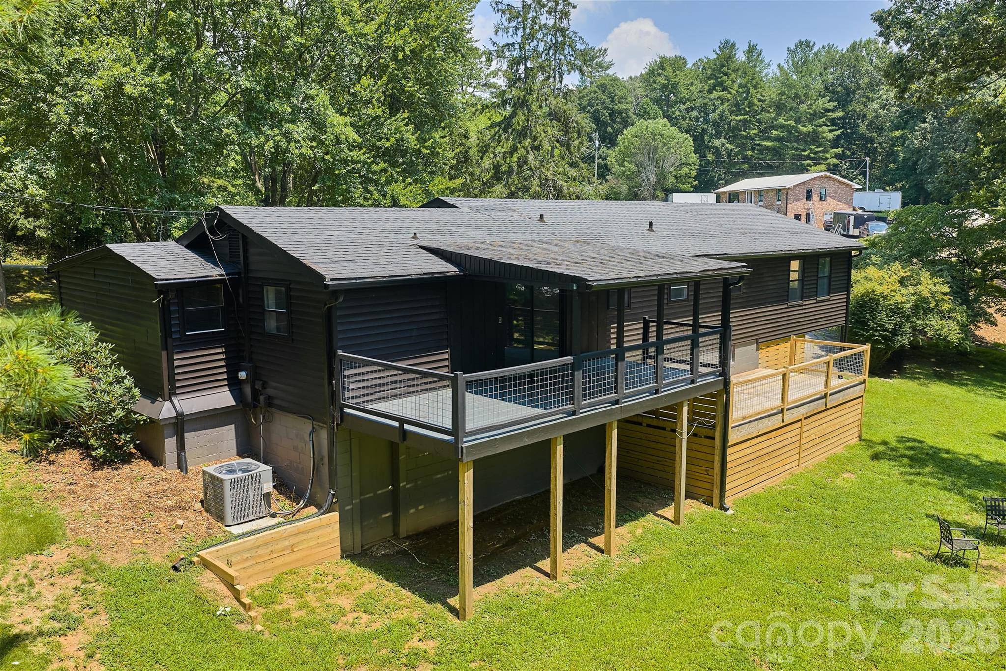 75 Old Macedonia RD, Alexander, NC 28701