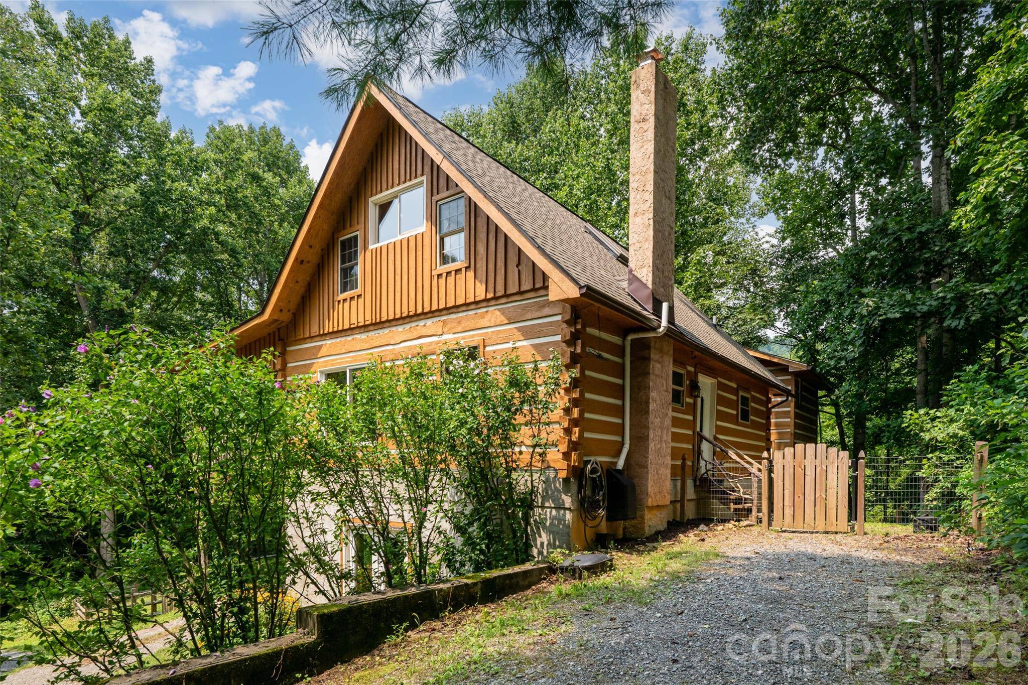 24 Gregory Hill RD, Fairview, NC 28730