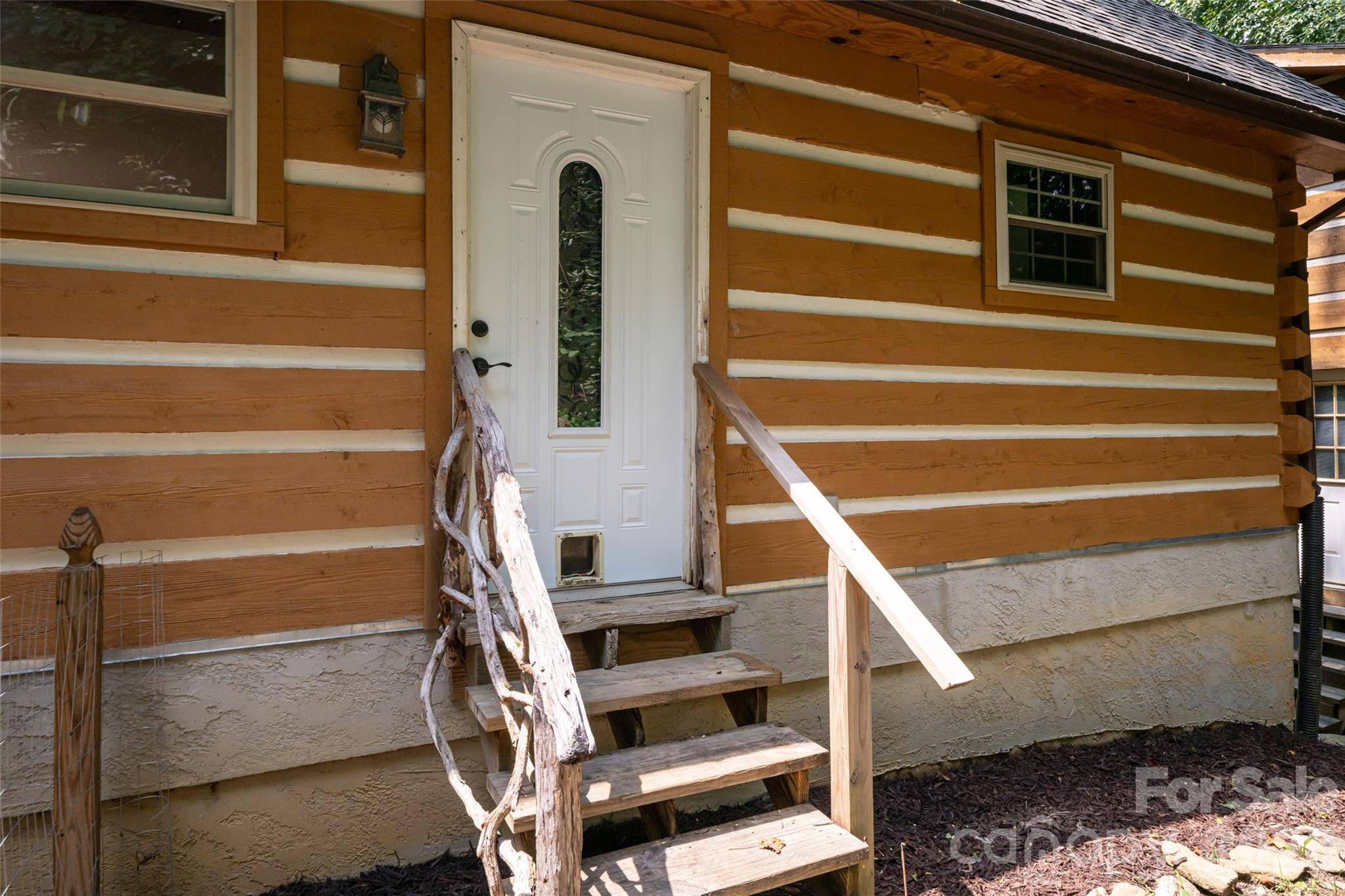 24 Gregory Hill RD, Fairview, NC 28730